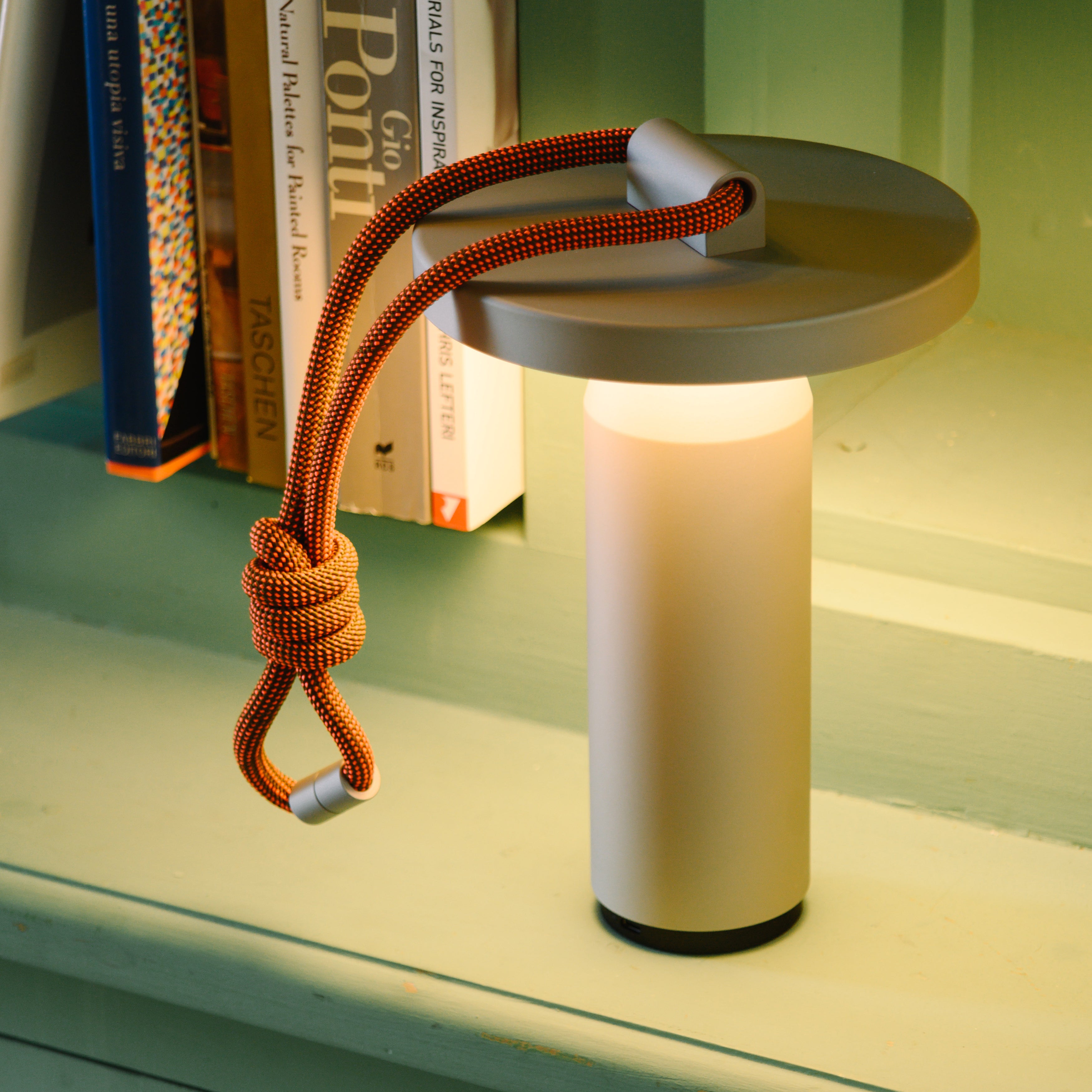 Quasar Portable Lamp