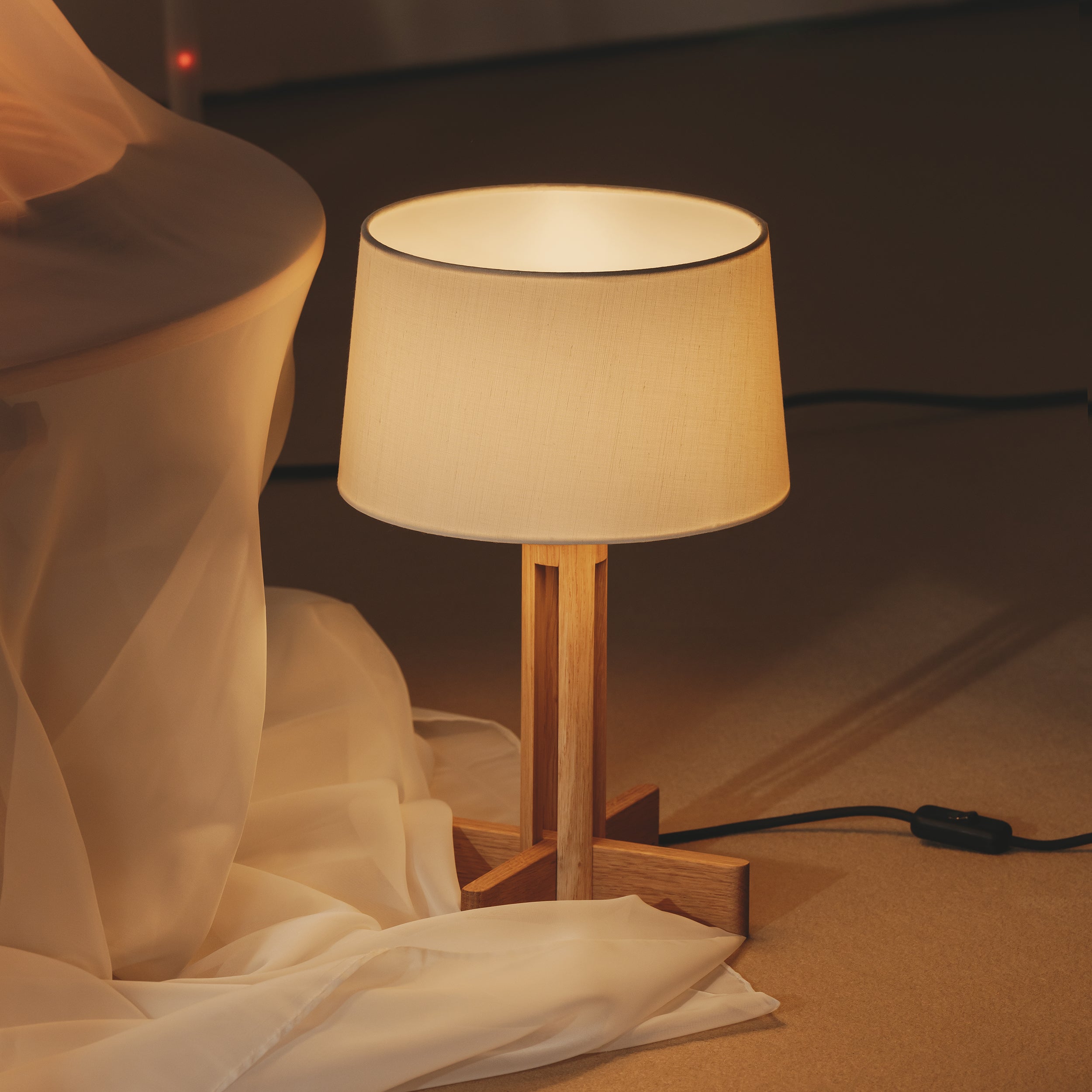 FAD Table Lamp