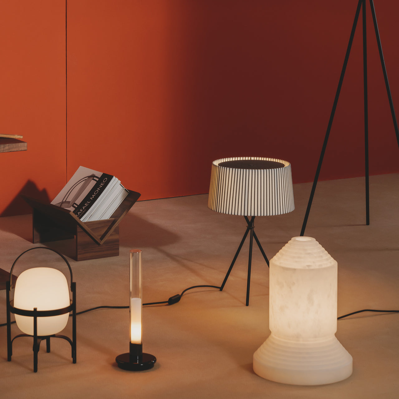 Trípode M3 Table Lamp