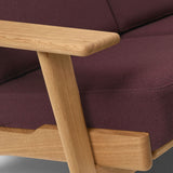 CH293 Sofa: Oiled Oak + Antoni
