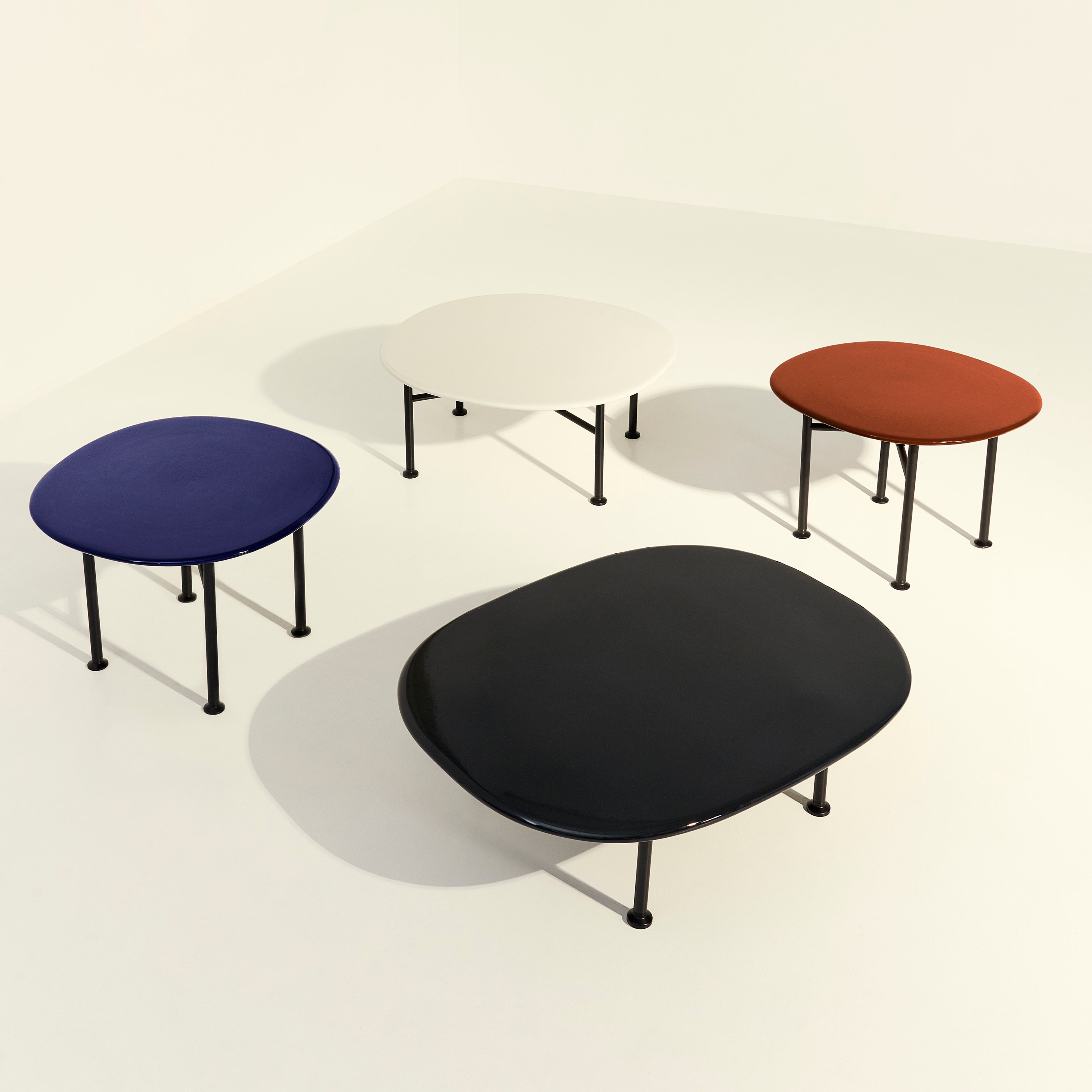 Carmel Outdoor Coffee Table: LS