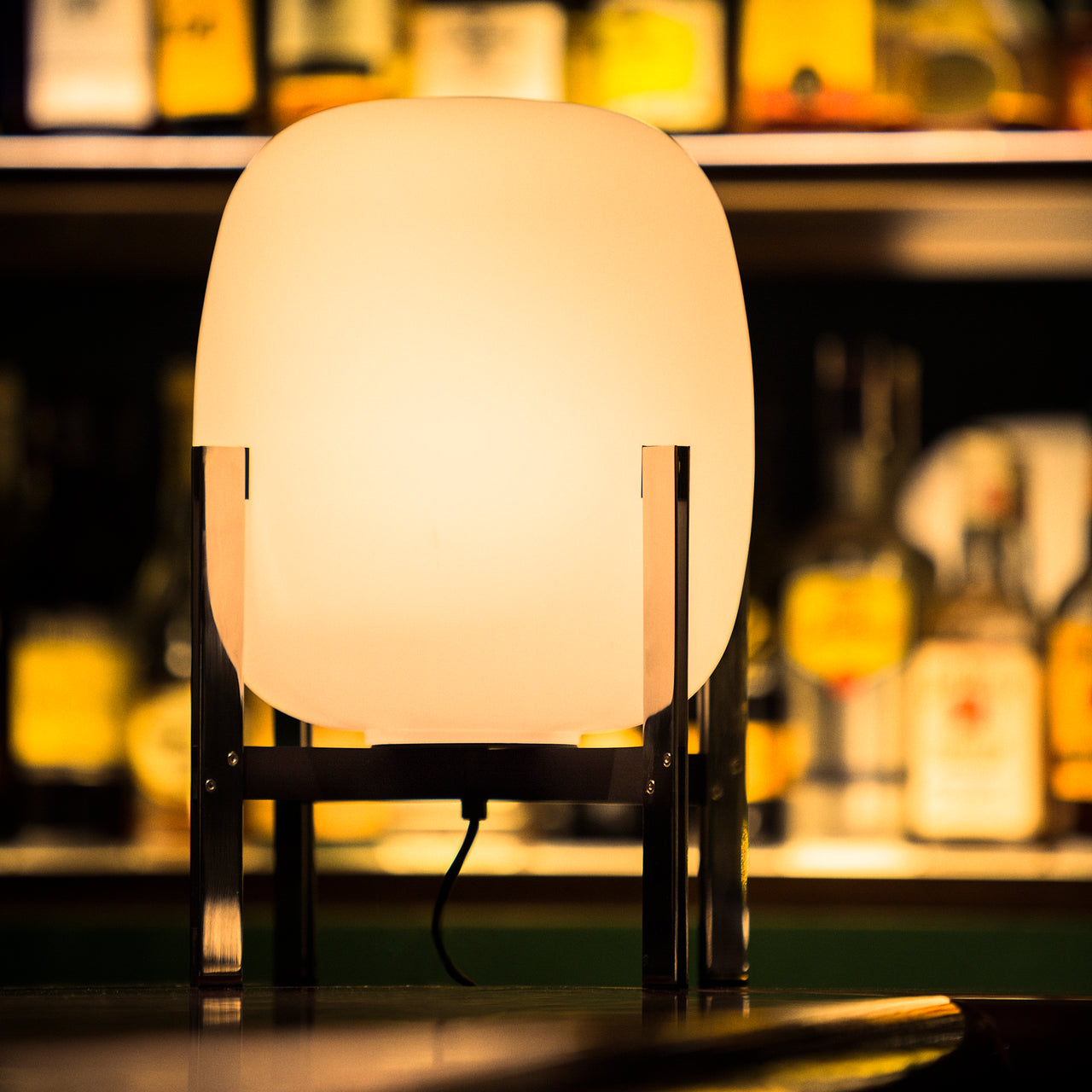 Cesta Metálica Table Lamp