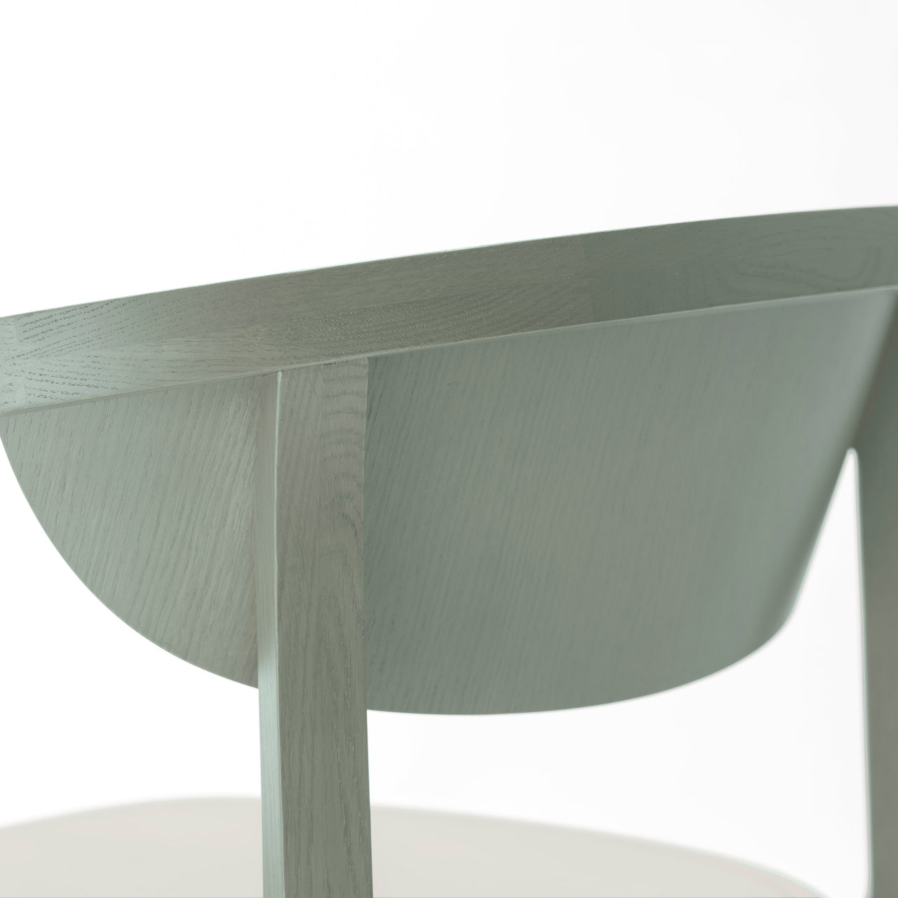 Chesa Chair: DI