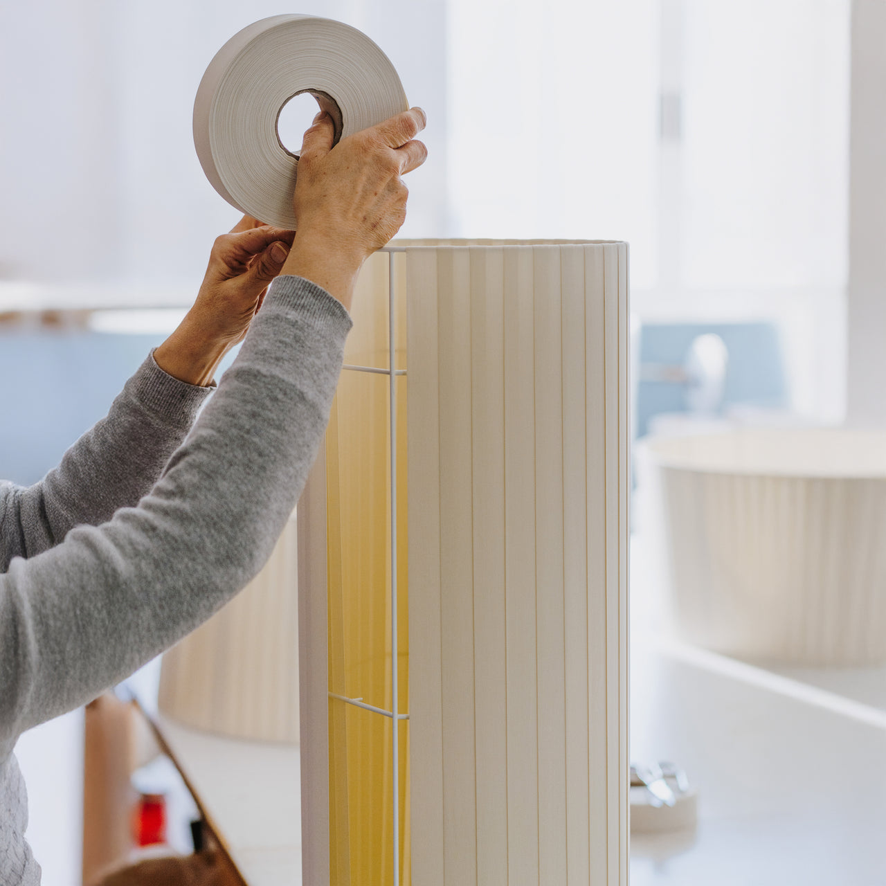 Dórica Floor Lamp: Quick Ship