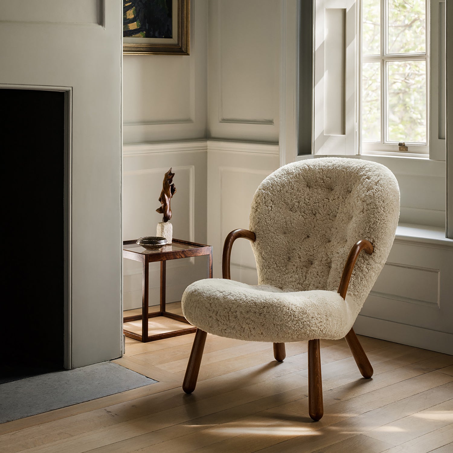 Clam Chair: LS