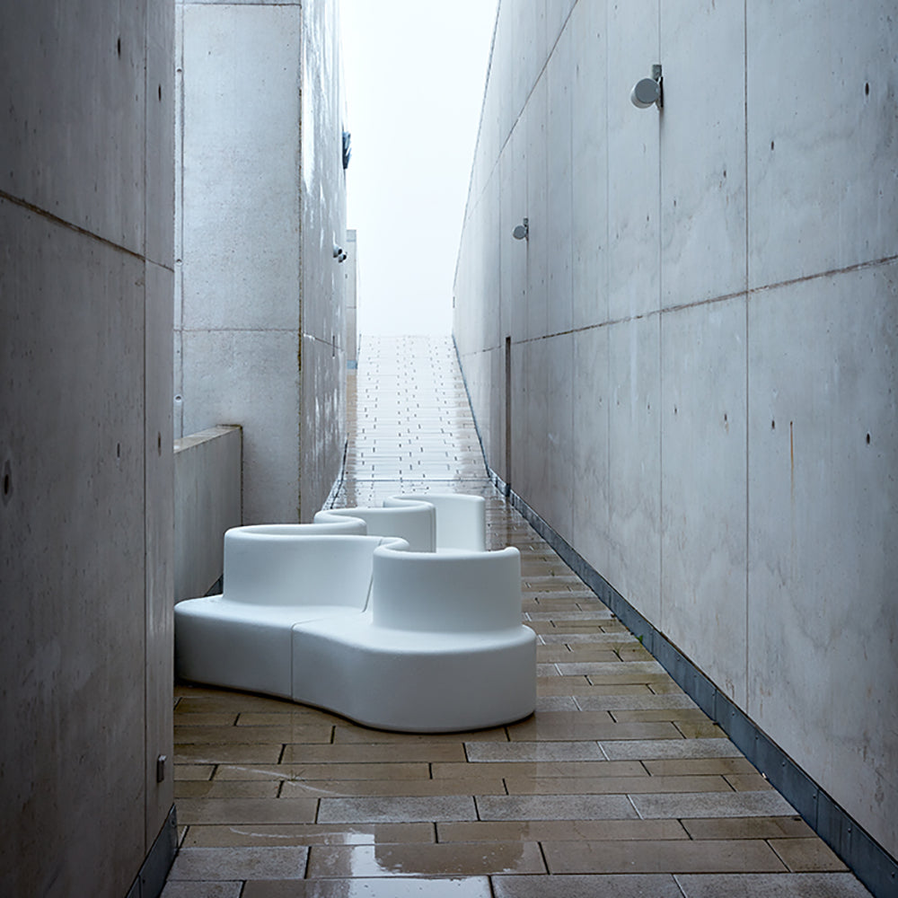 Cloverleaf Sofa with Extension