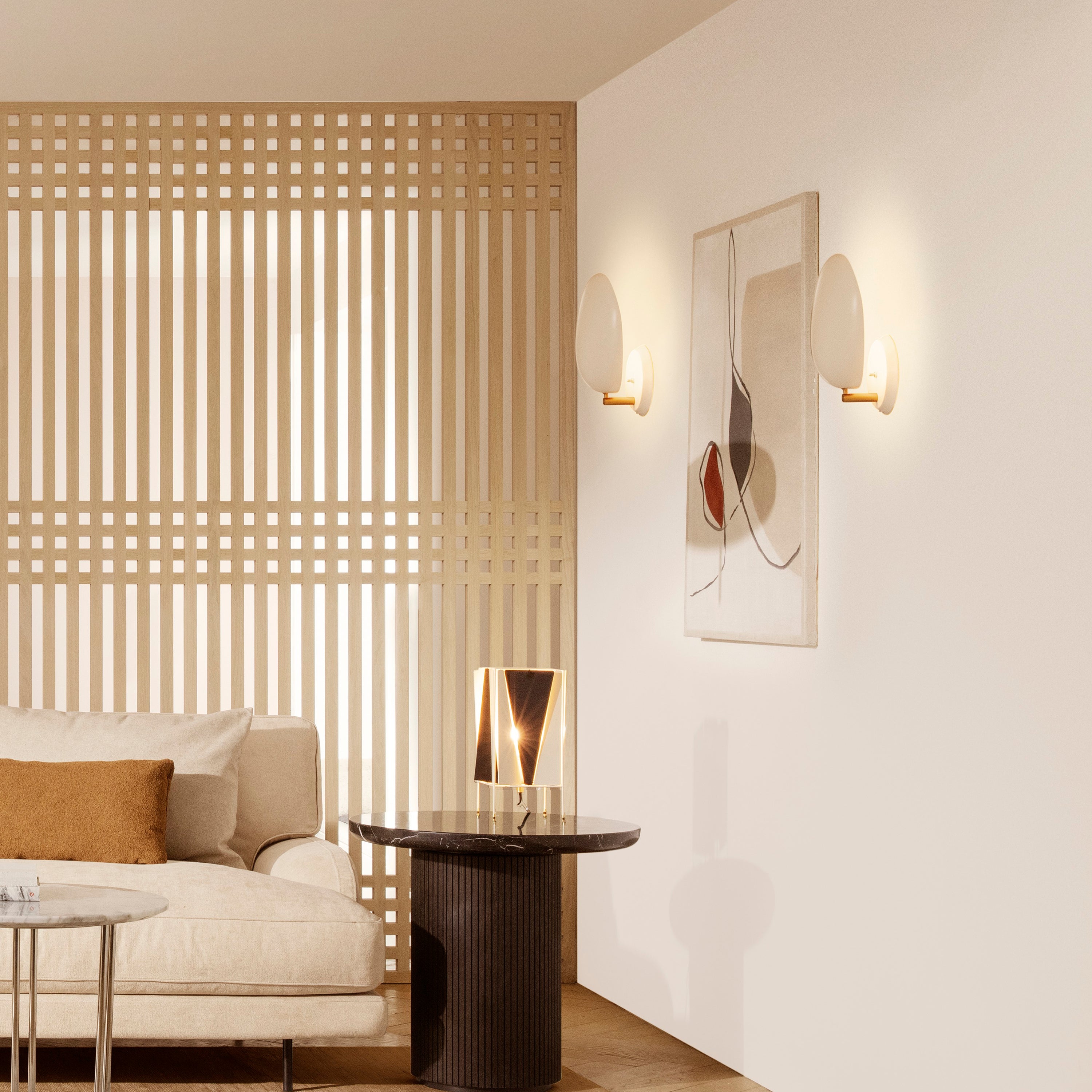Cobra Wall Lamp: LS