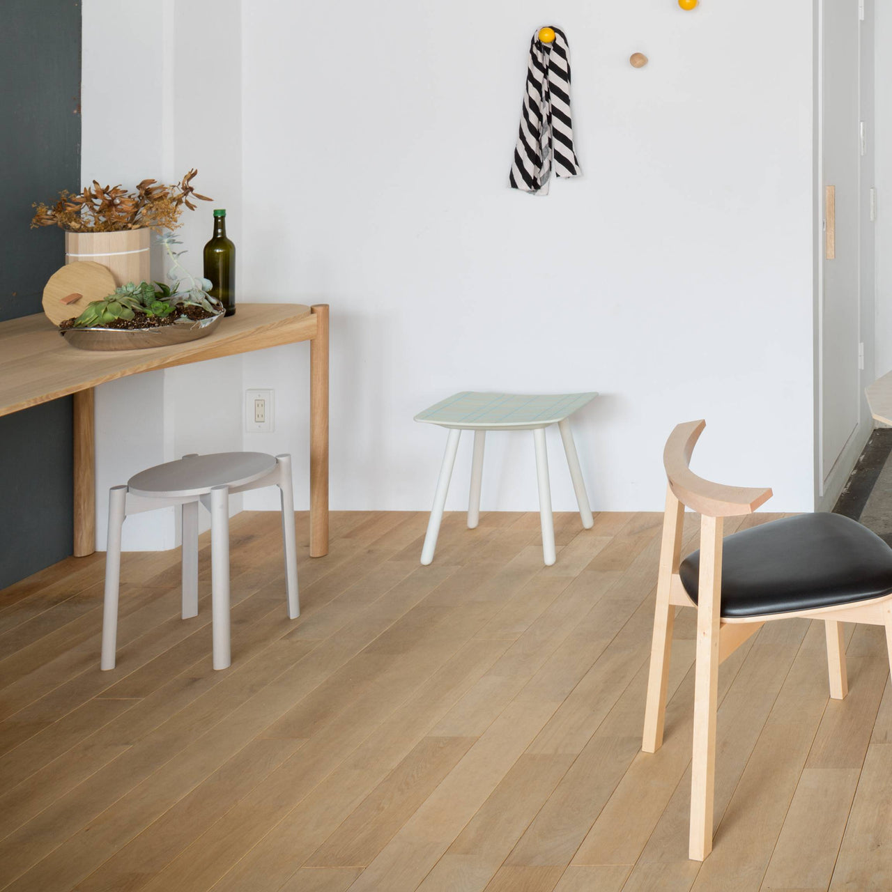 Colour Footstool: LS
