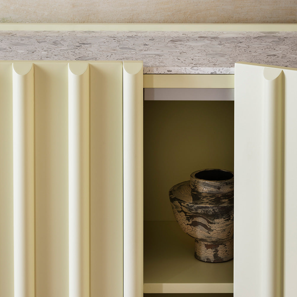 Containermid Cabinet: Large + DI