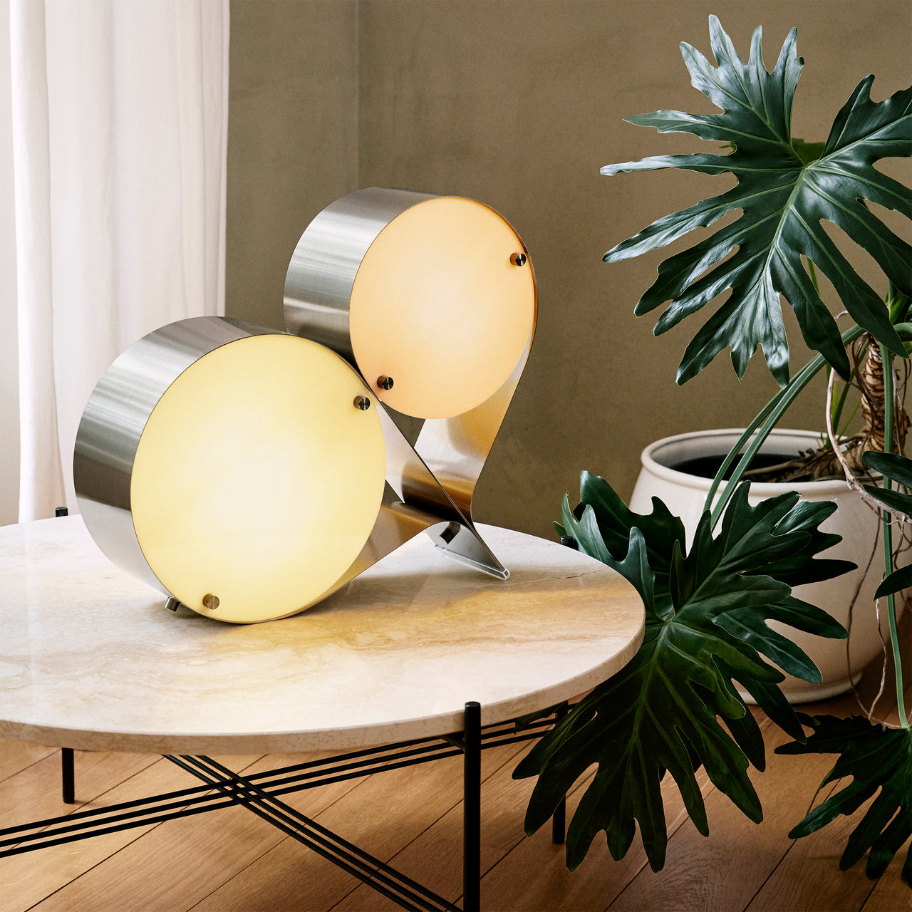 Coppia Table Lamp: LS