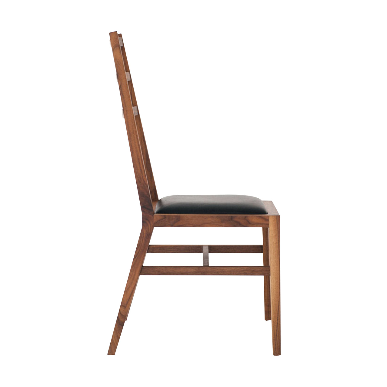 Bas Chair: Walnut