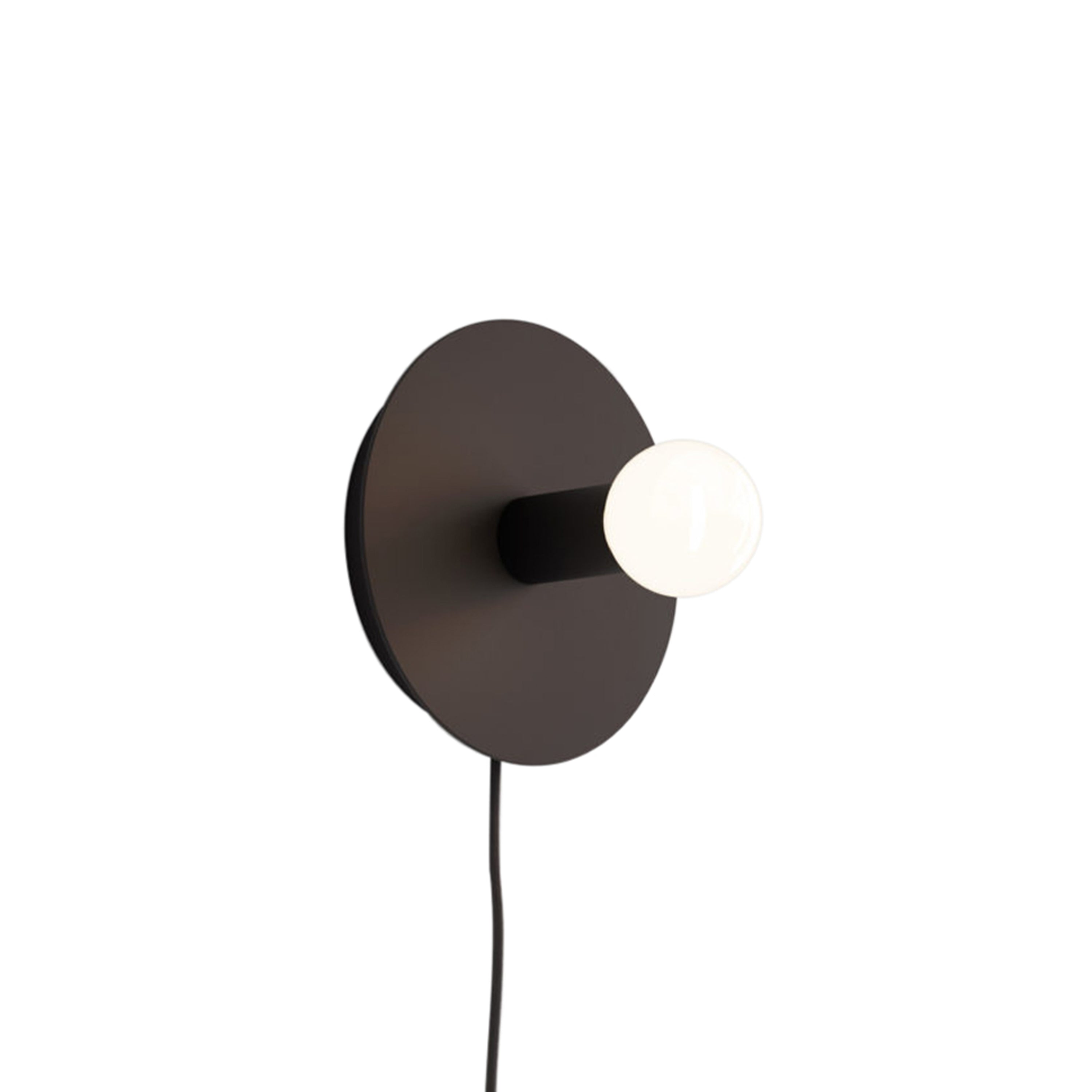 Dot Wall Lamp: Black + Black
