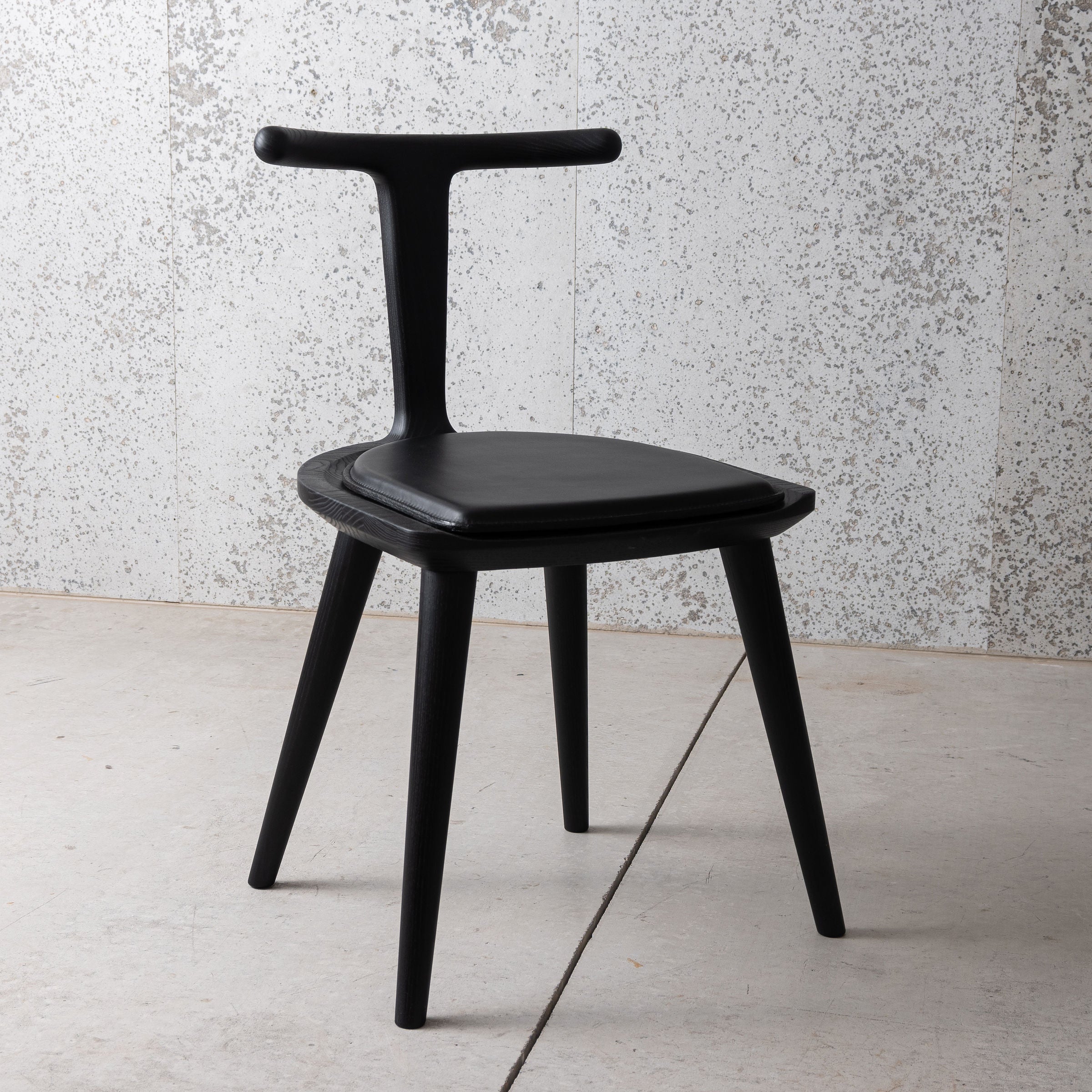 Oxbend Chair with Seatpad