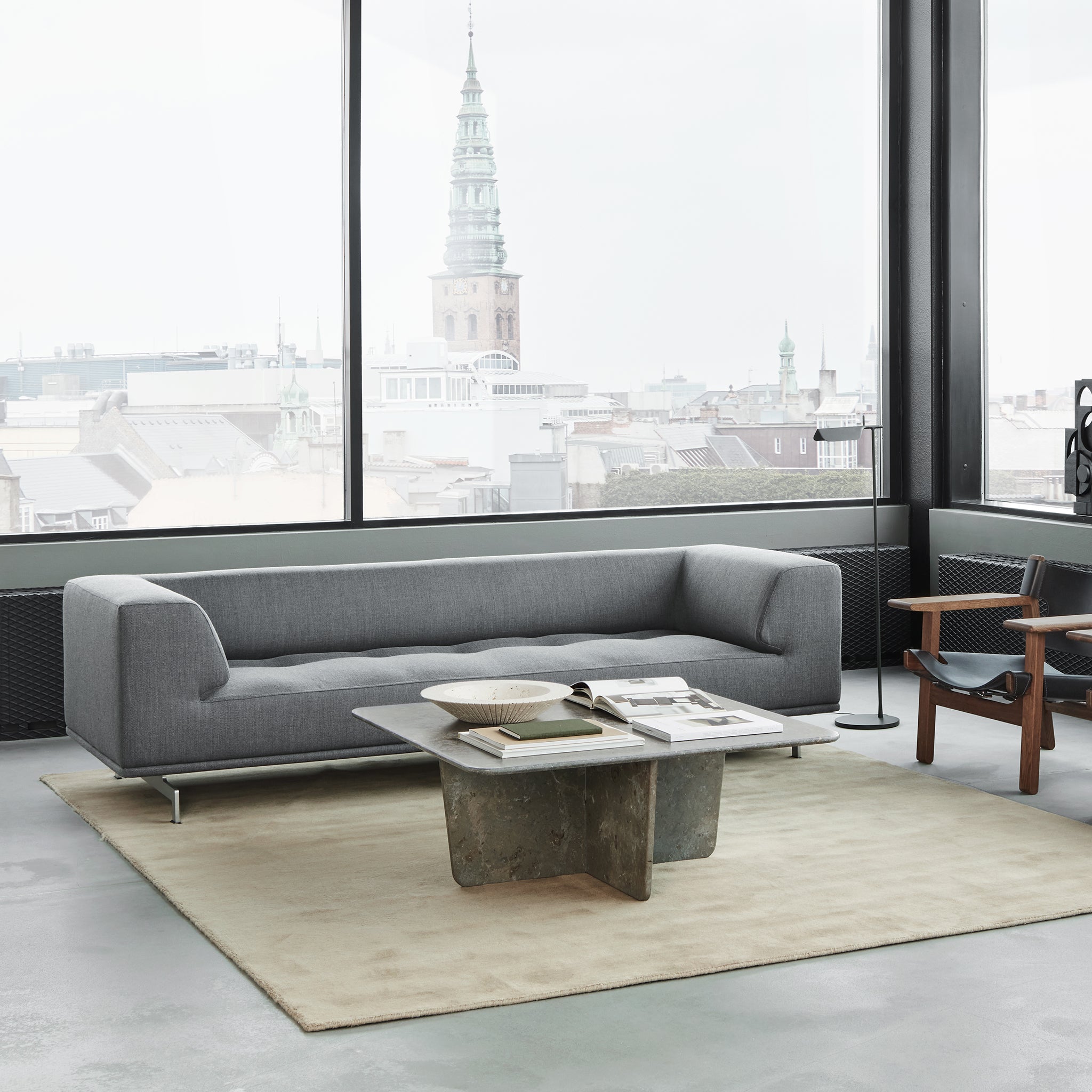 Delphi Sofa: LS