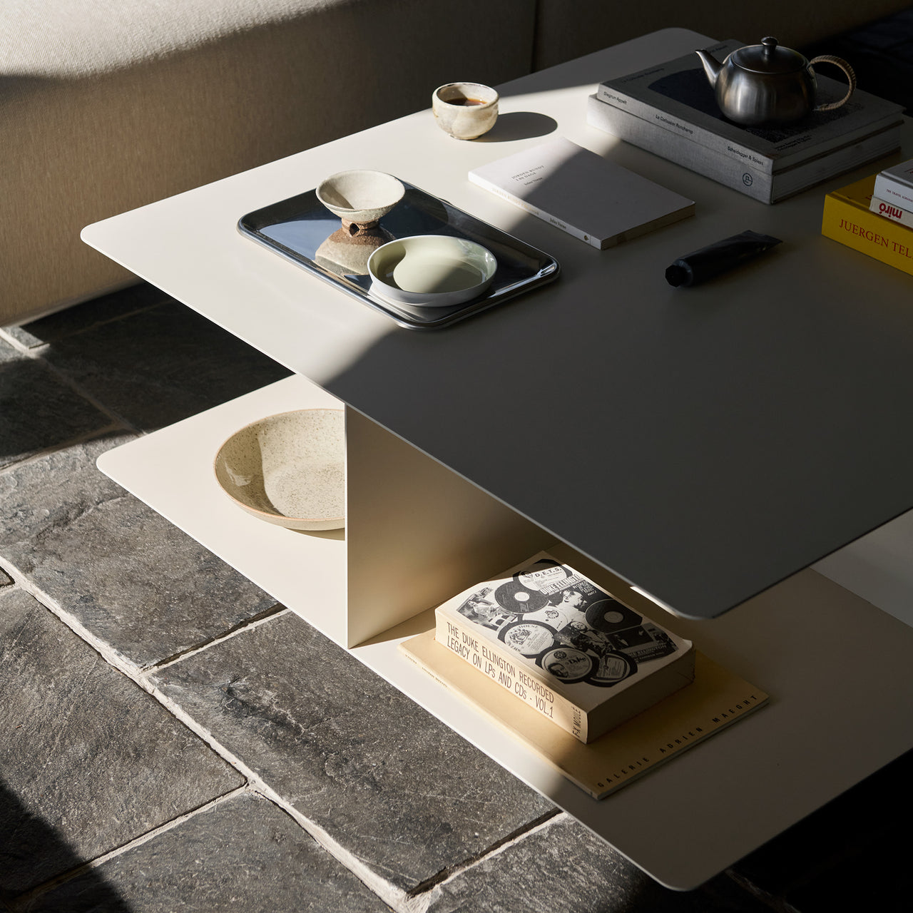 Develius Coffee Table: EV3 + LS