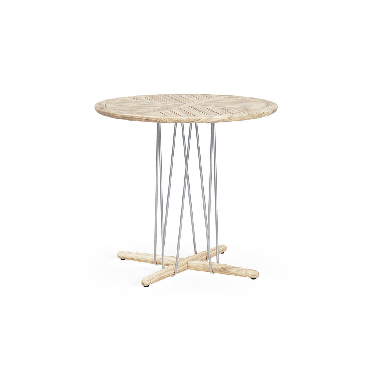 E022 Embrace Outdoor Dining Table: Small - 31.5