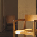 Easy Chair 01: LS