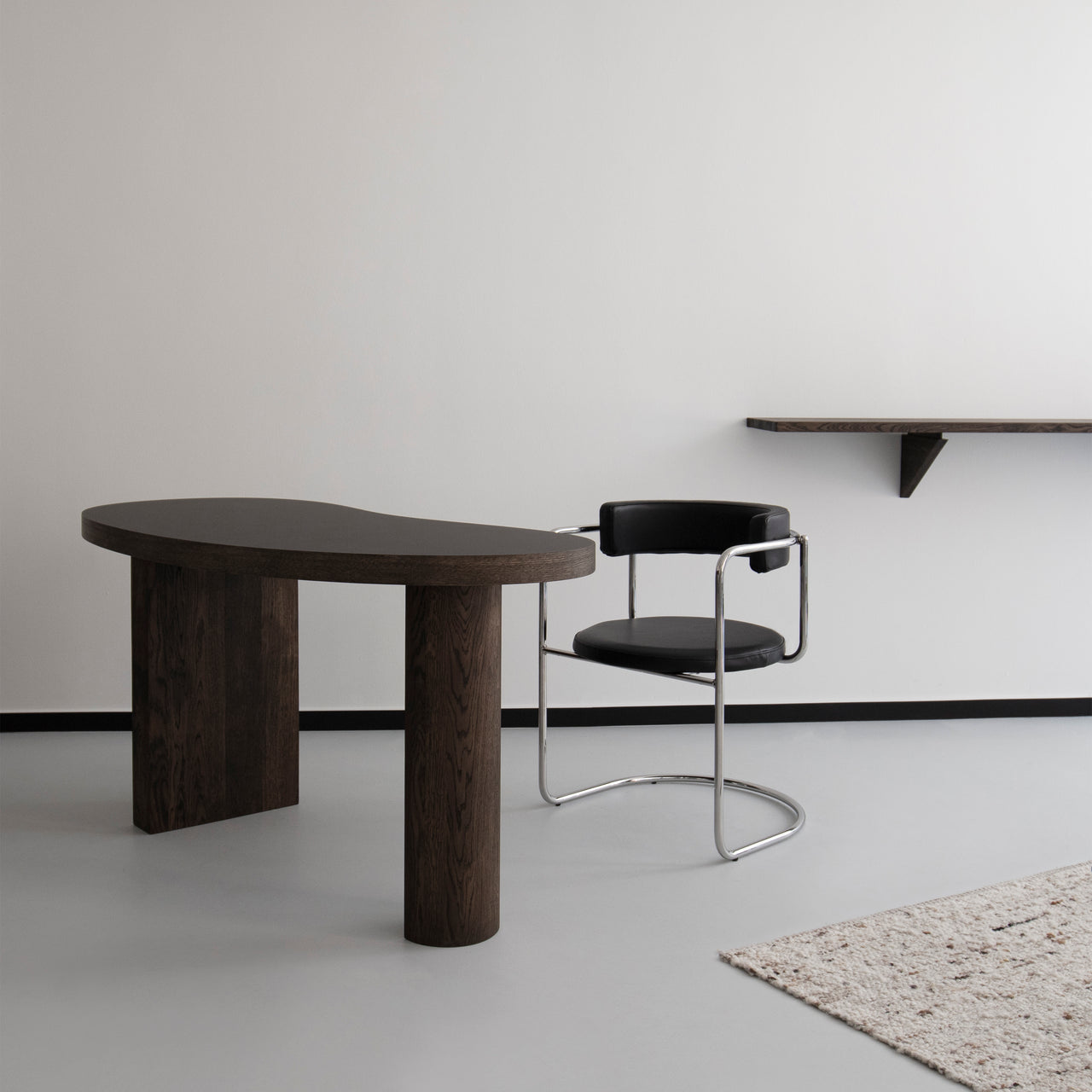 FF Chair: Cantilever