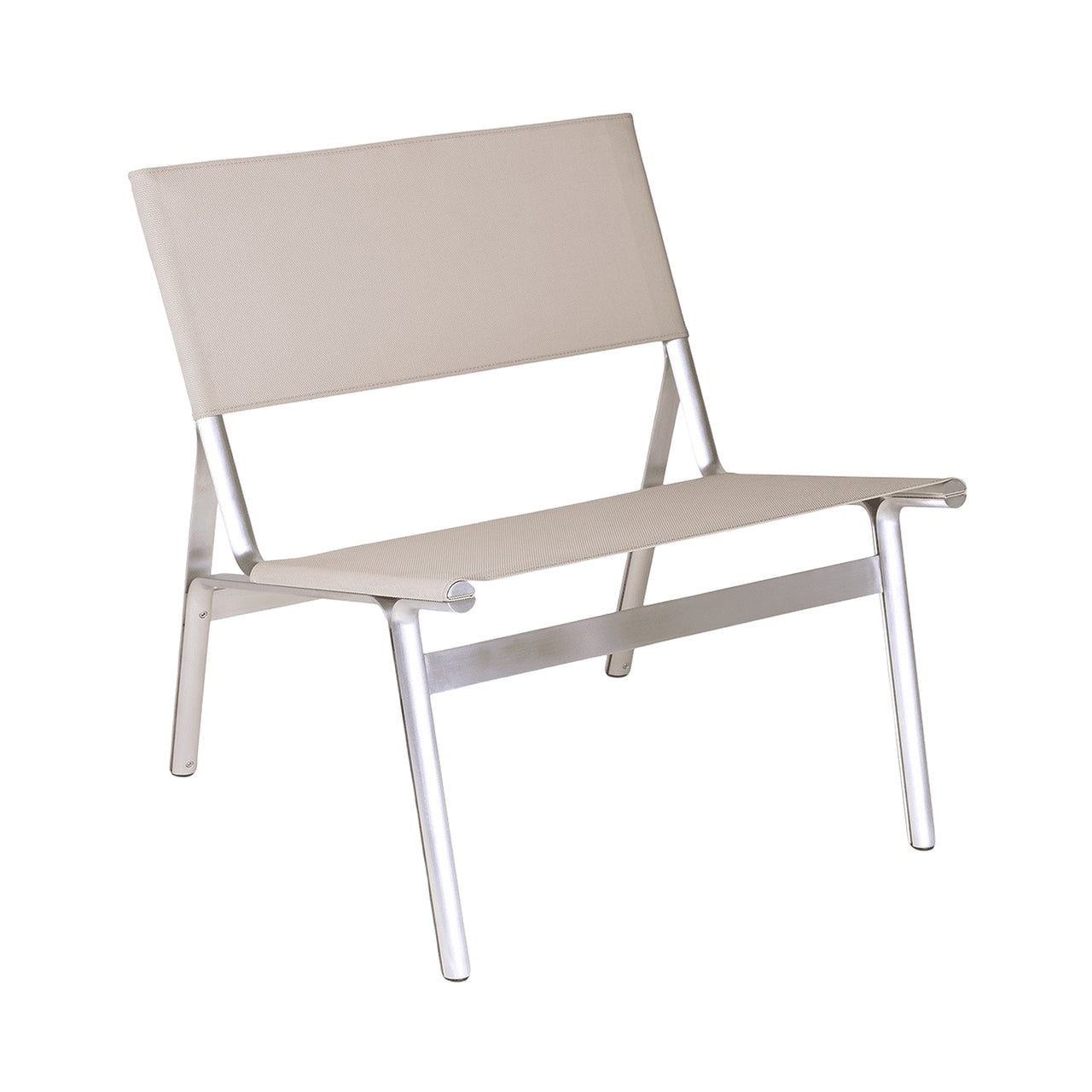 Union Easy Chair: Sandstone Mesh