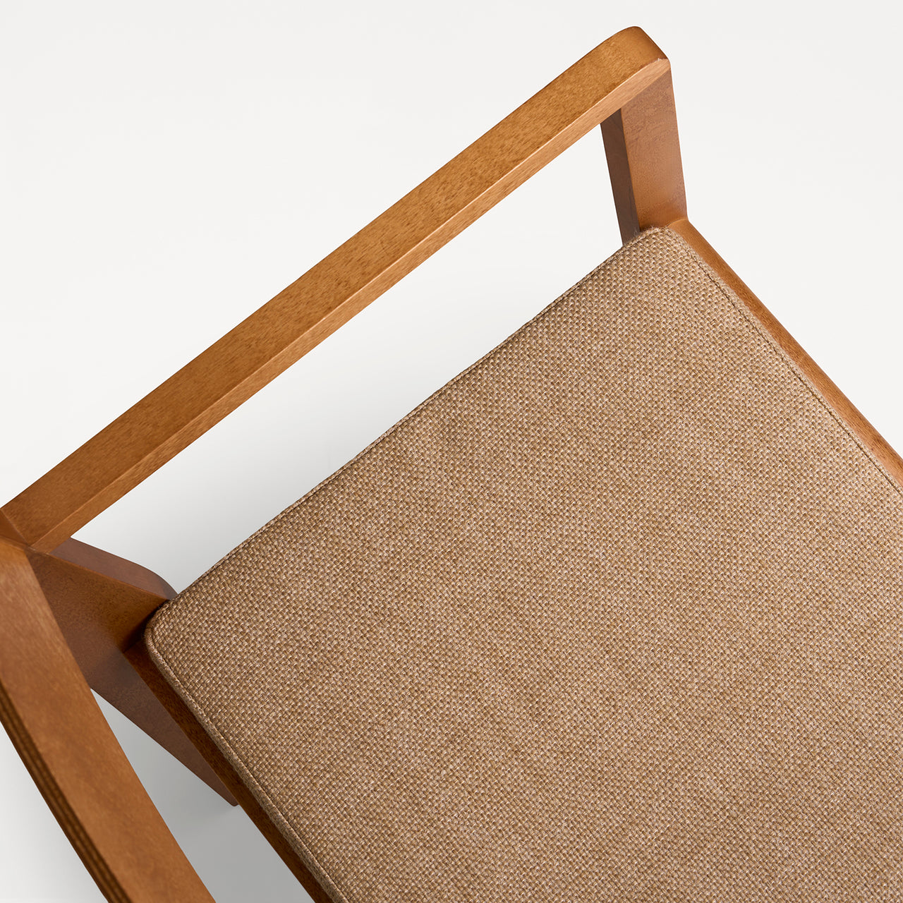01 Arm Chair