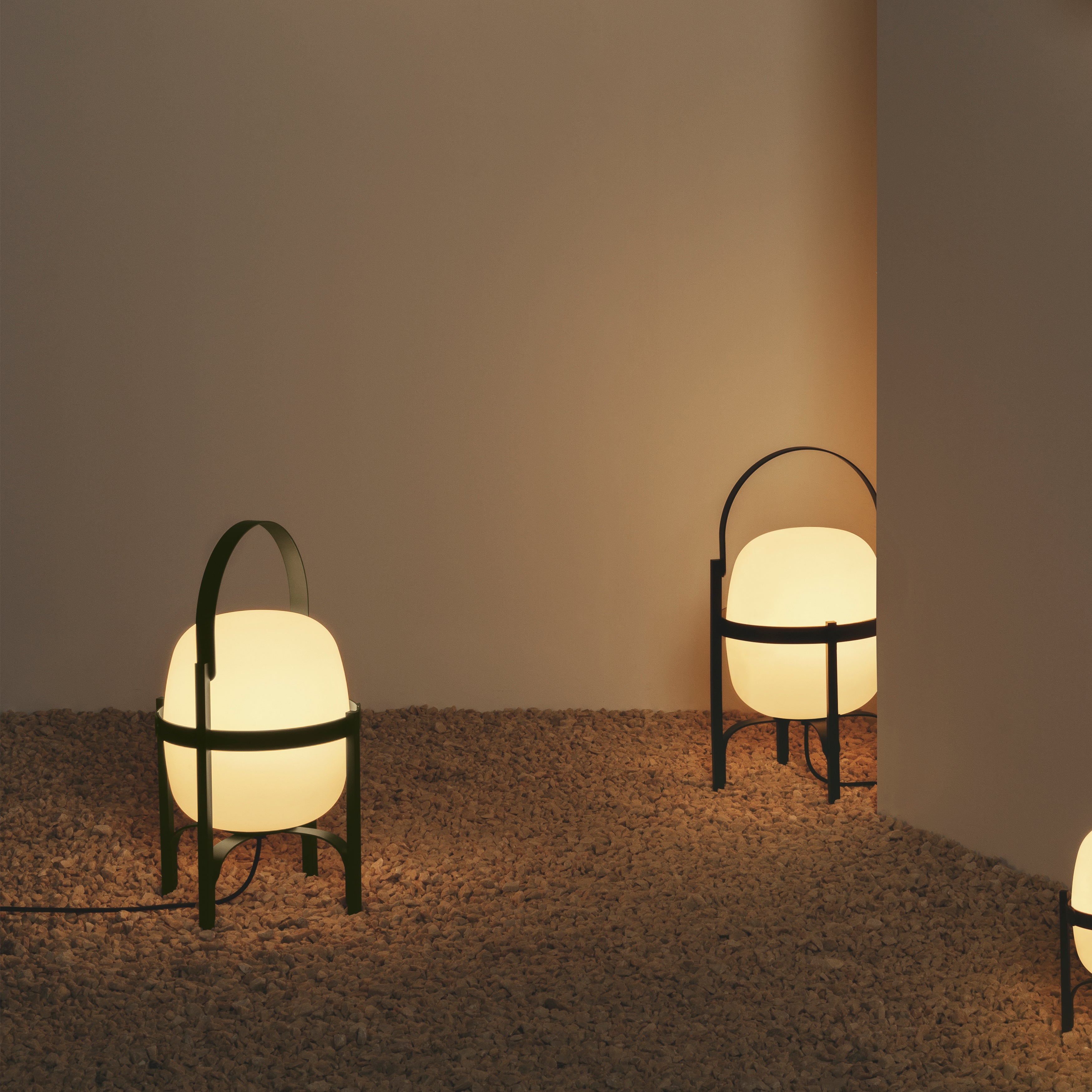 Cesta Exterior Table Lamp