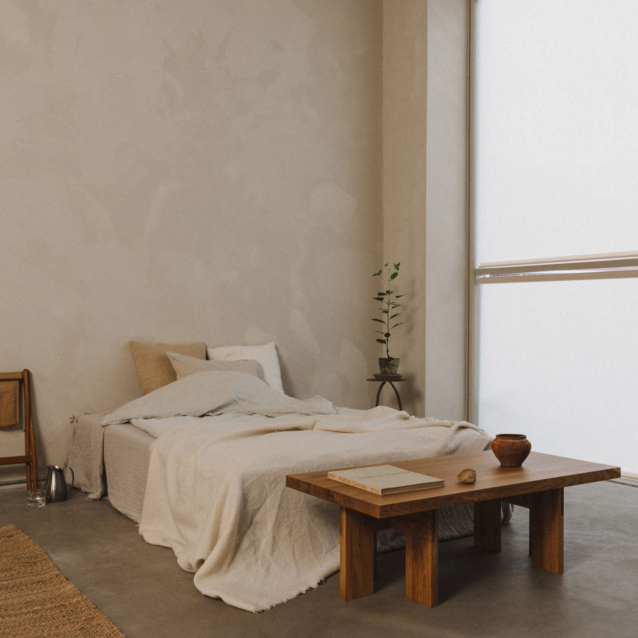 Farmhouse Coffee Table: LS