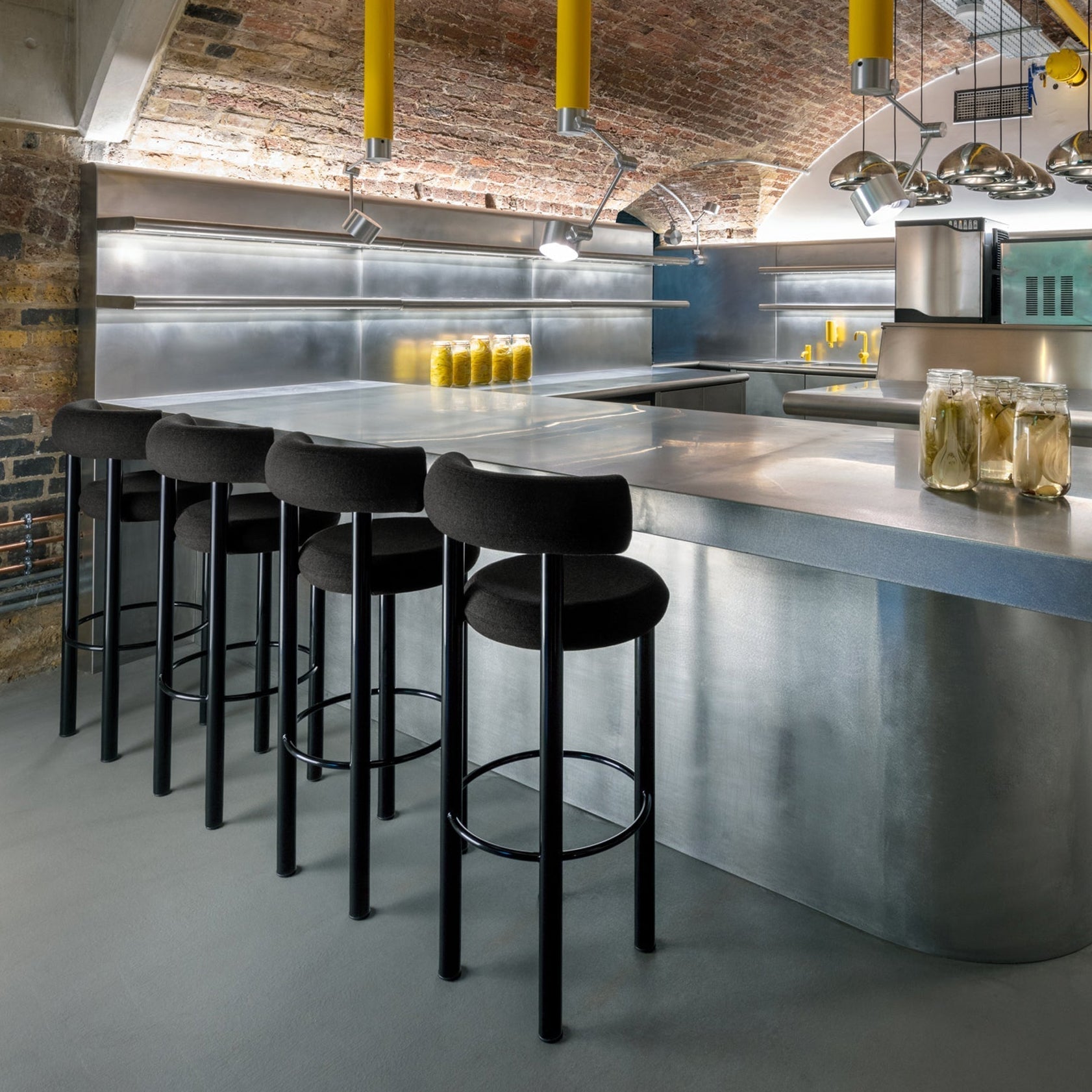 Fat Bar + Counter Stool