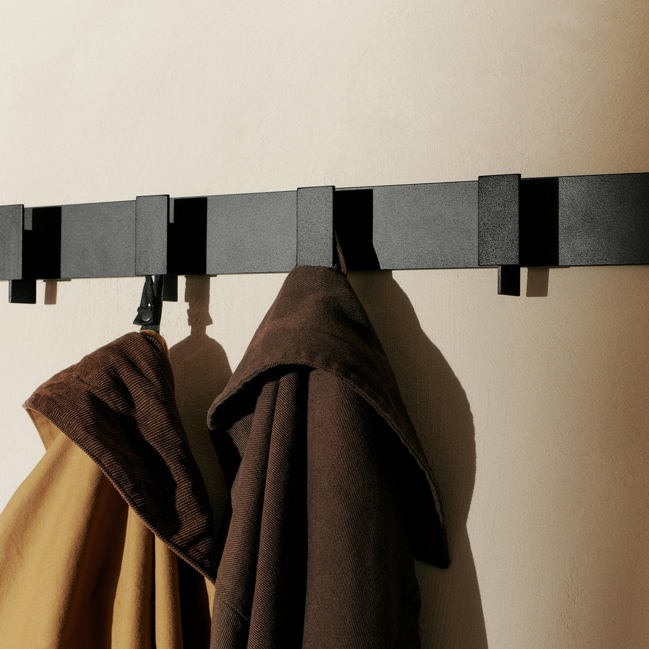 Lager Coat Rack