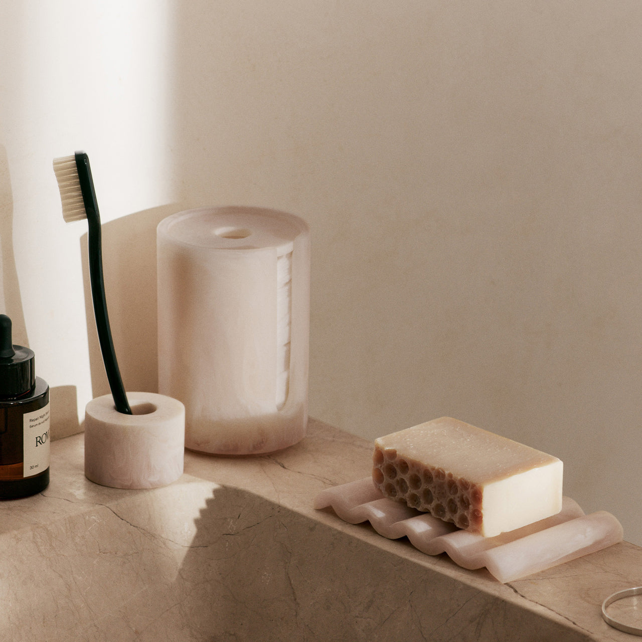 Mist Cotton Pad Holder