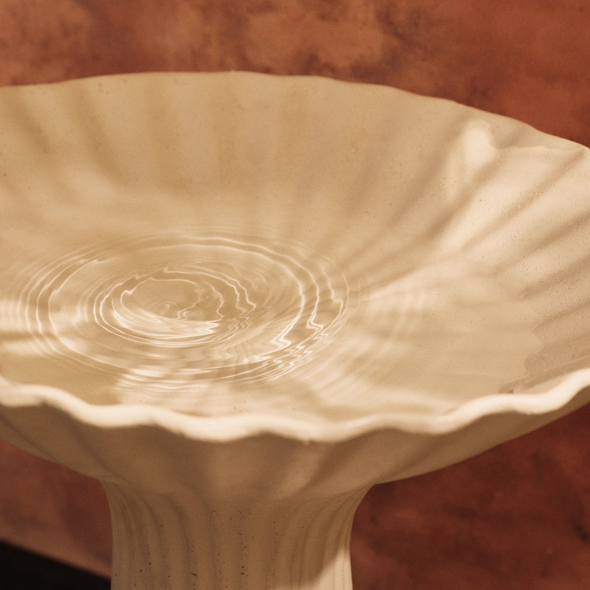 Fountain Pedestal Bowl