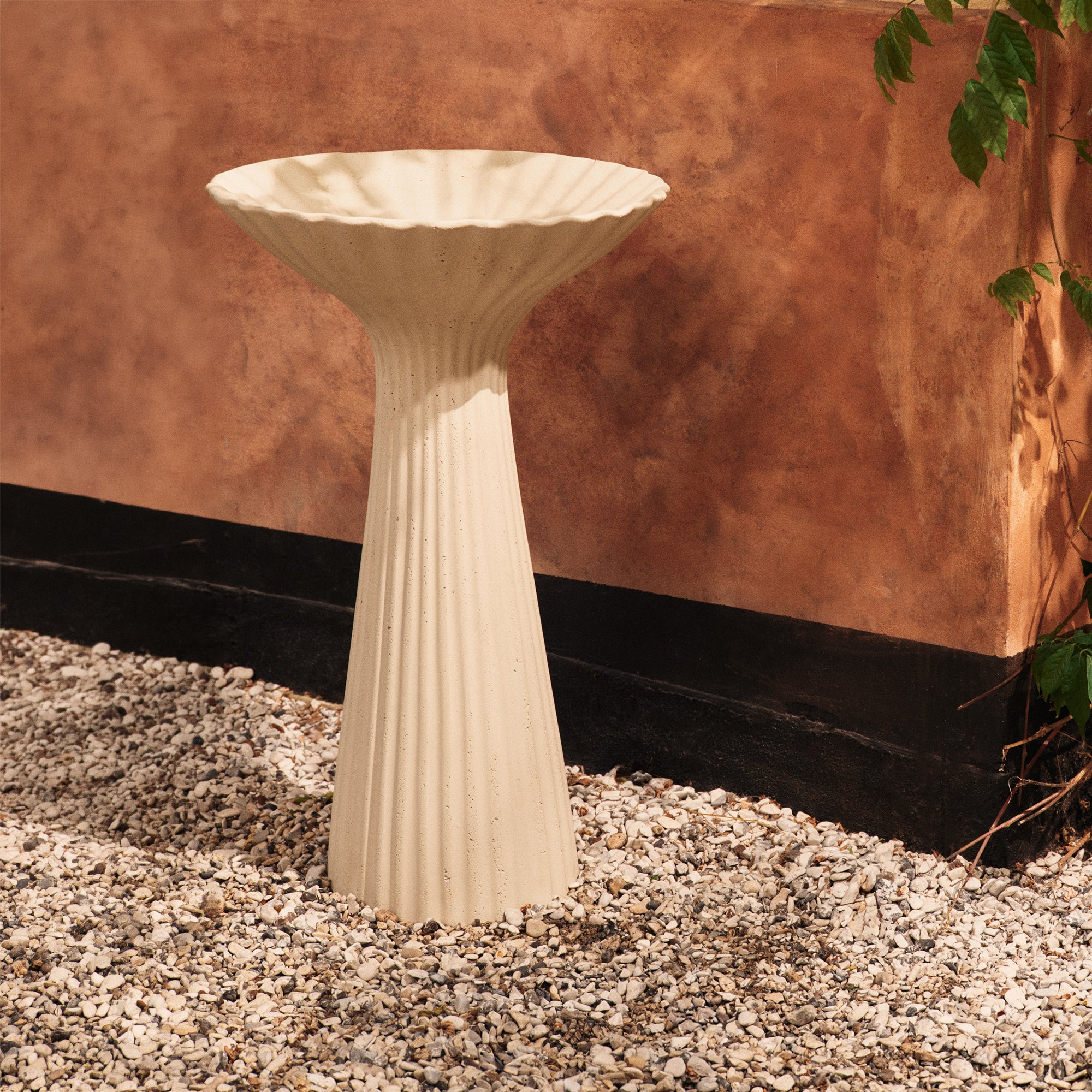 Fountain Pedestal Bowl
