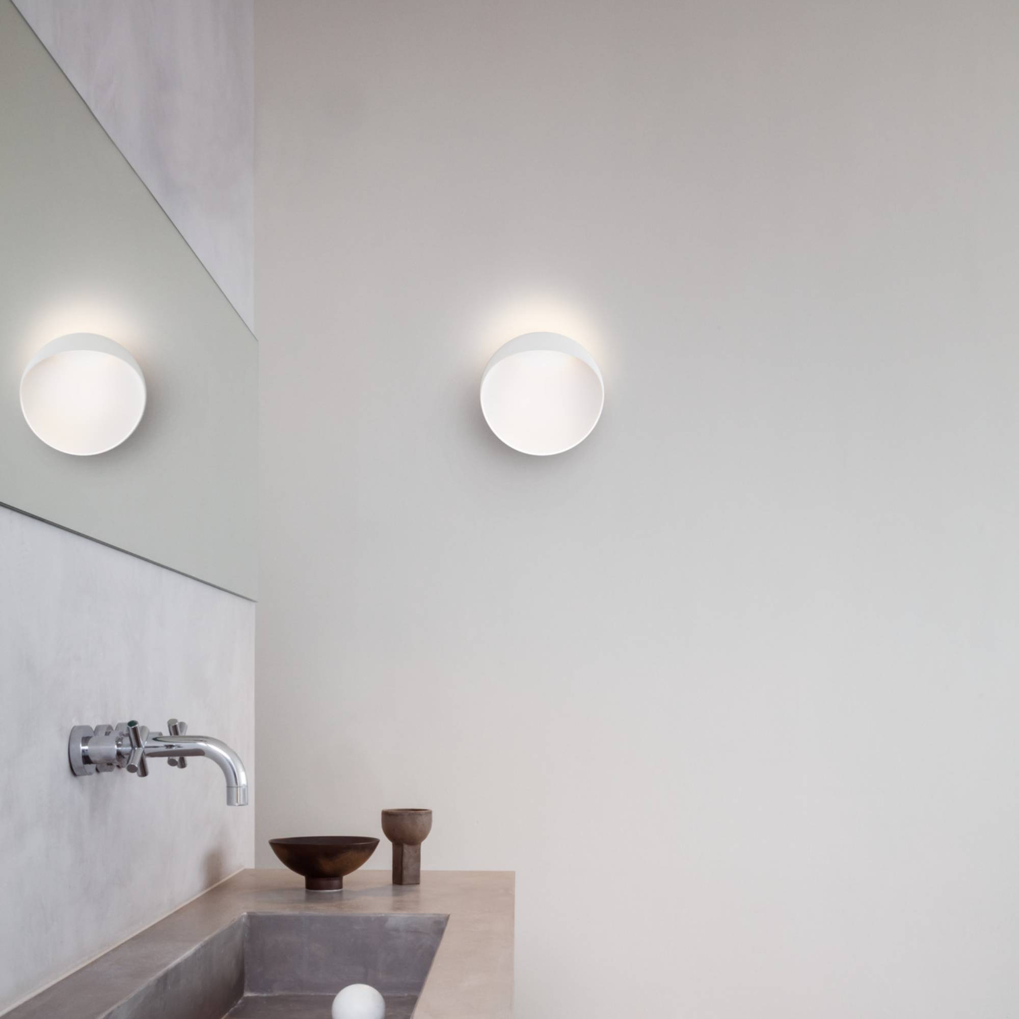 Flindt Wall Lamp: Outdoor + LS