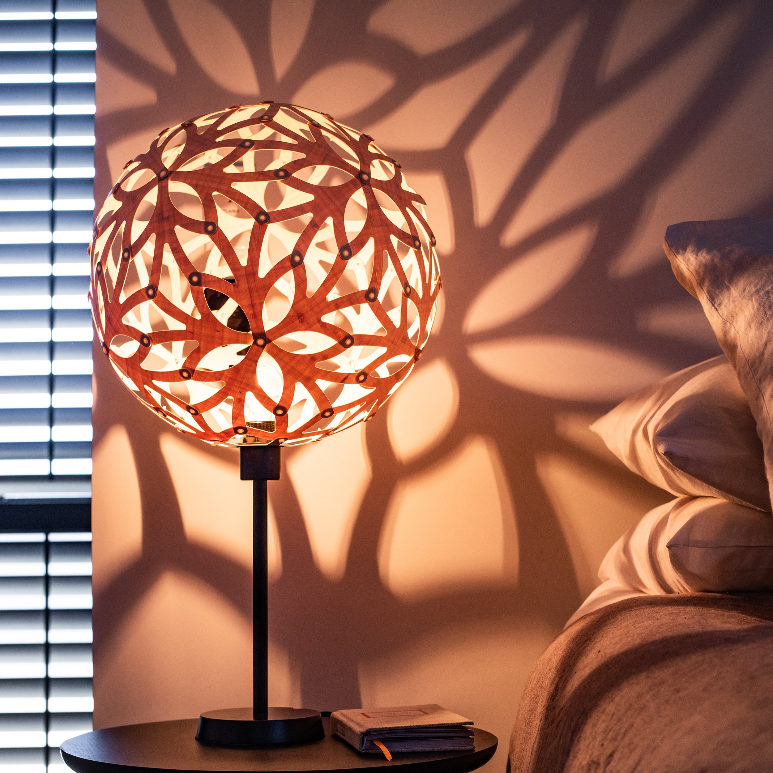 Floral Table Lamp: LS
