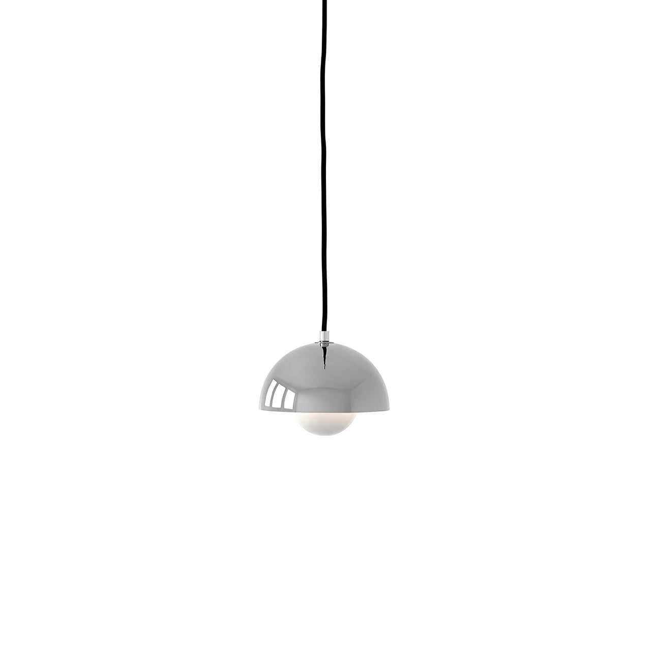 Flowerpot Pendant VP10: Chrome-Plated + Black