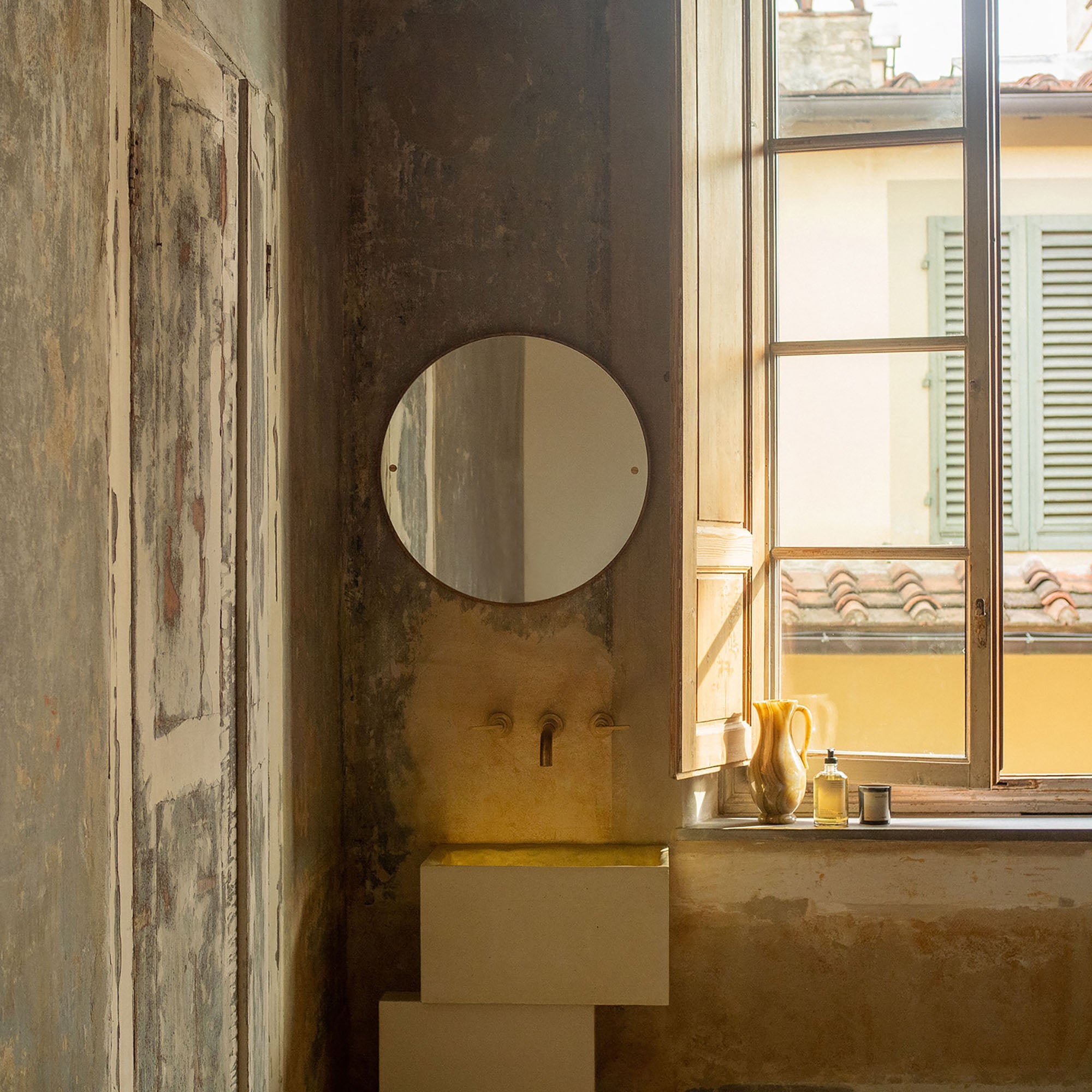 CM-1 Circle Mirror
