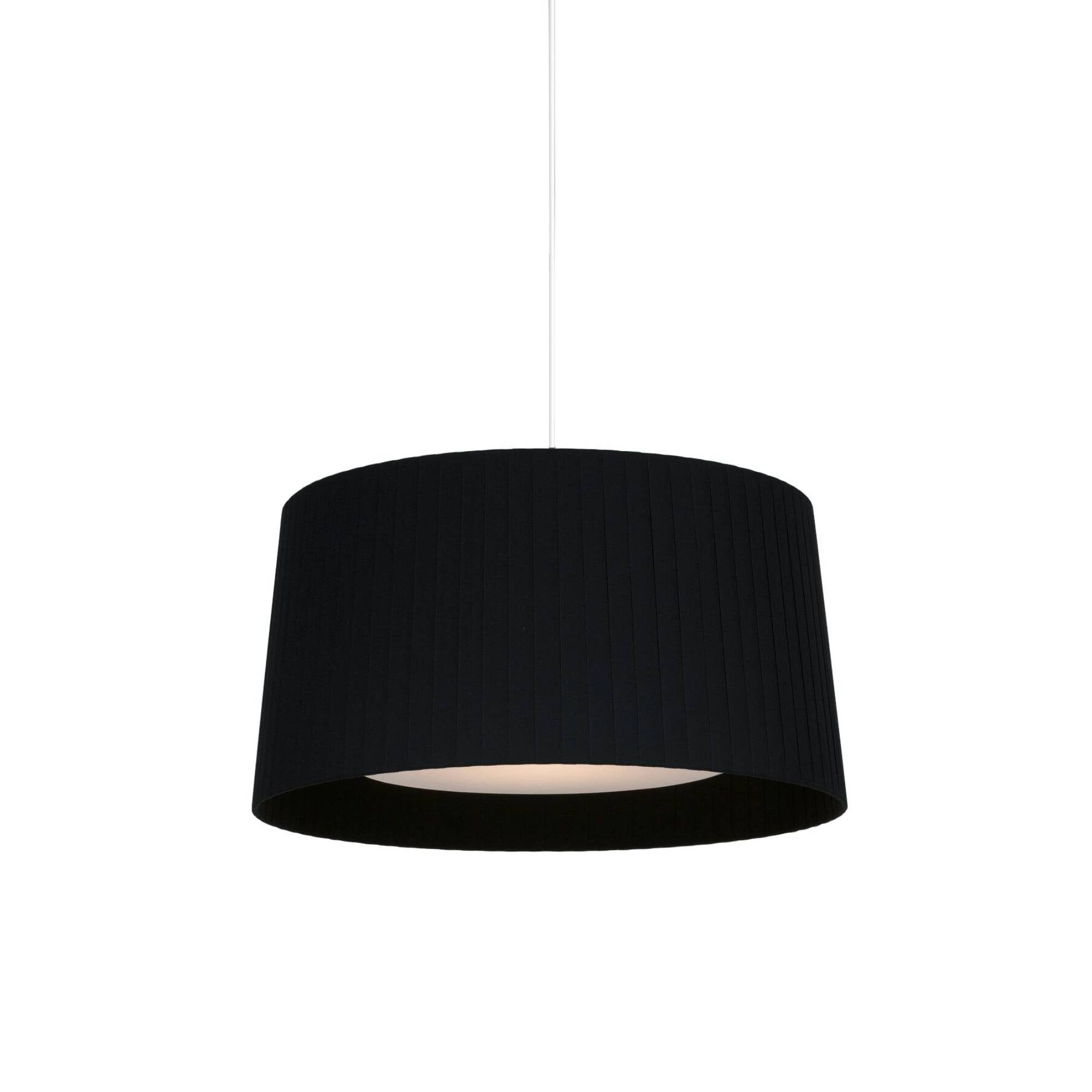 GT5 Pendant Lamp: Black + White