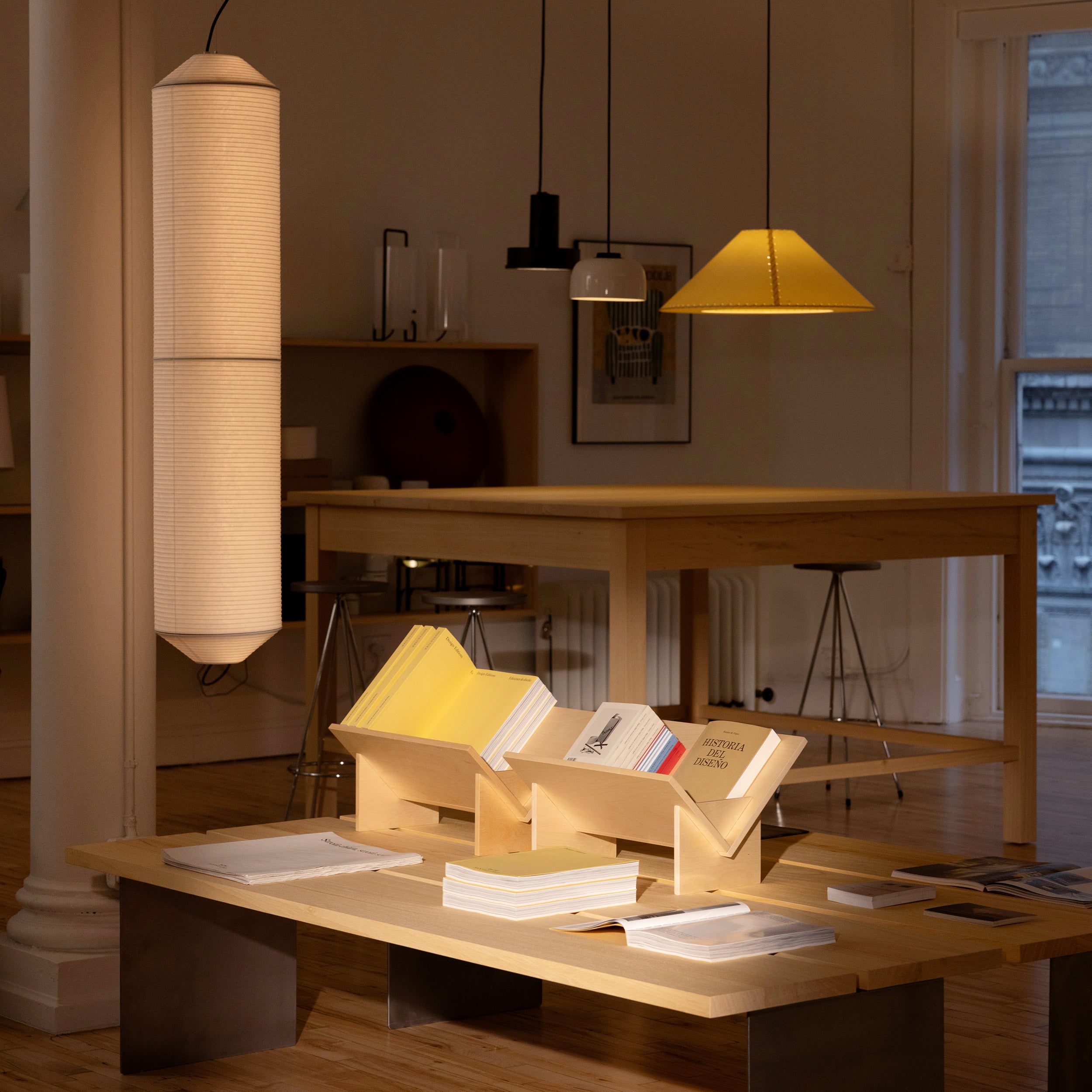 Tekiò Vertical Pendant Lamp