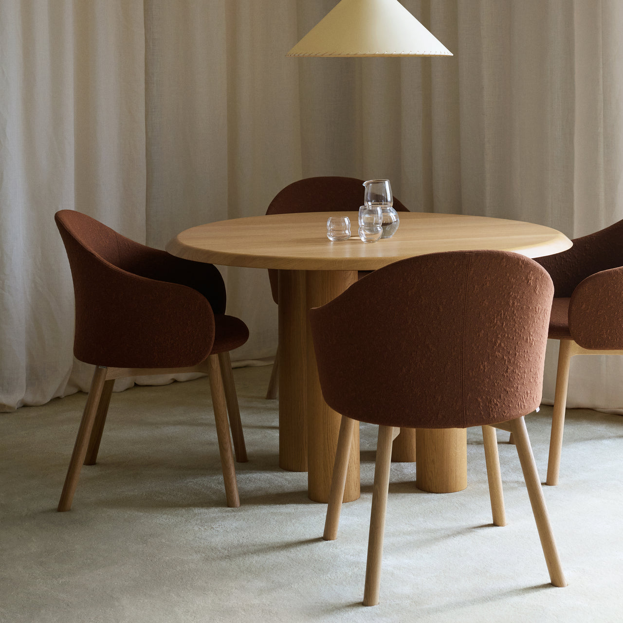 Gomo Armchair