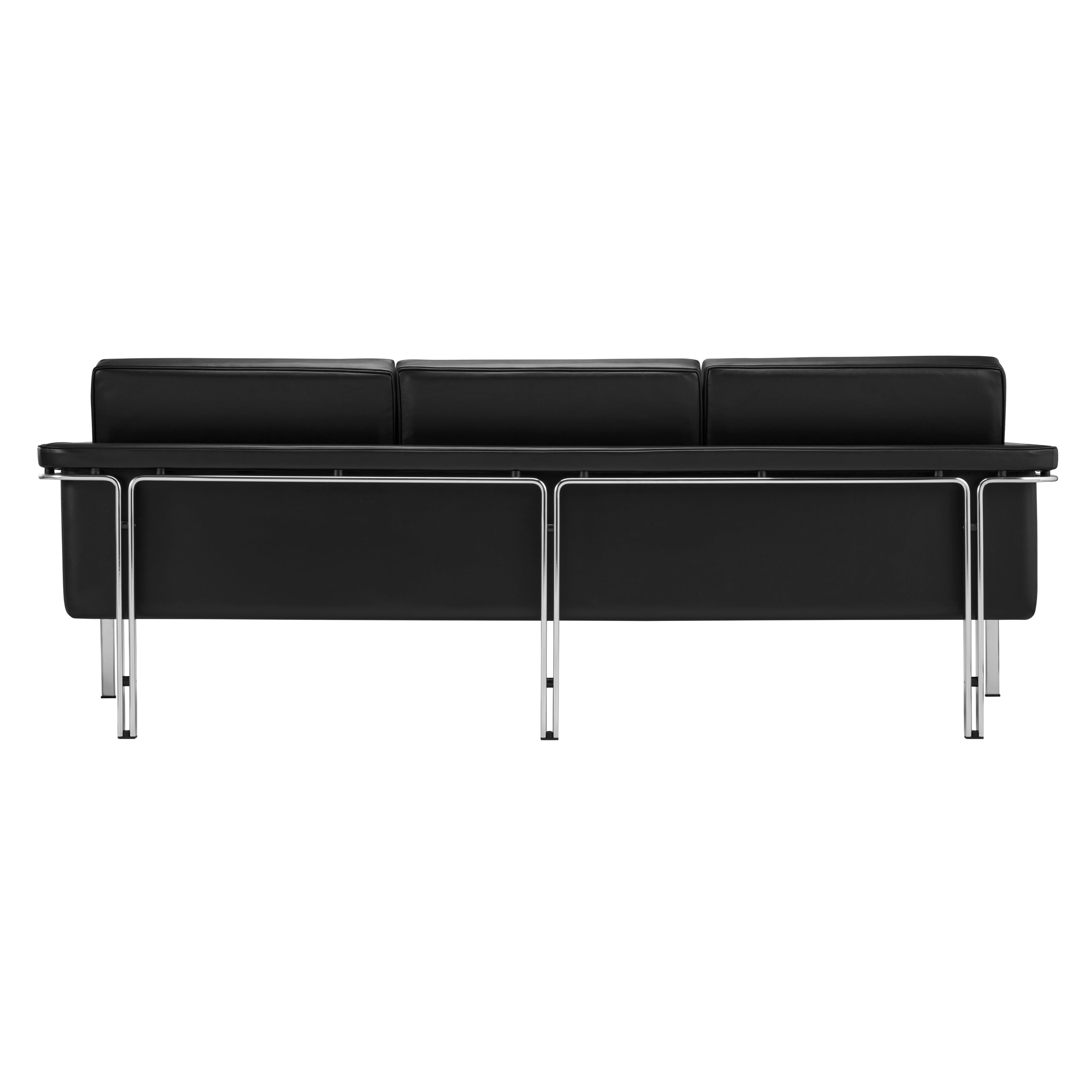 HB Sofa: 3