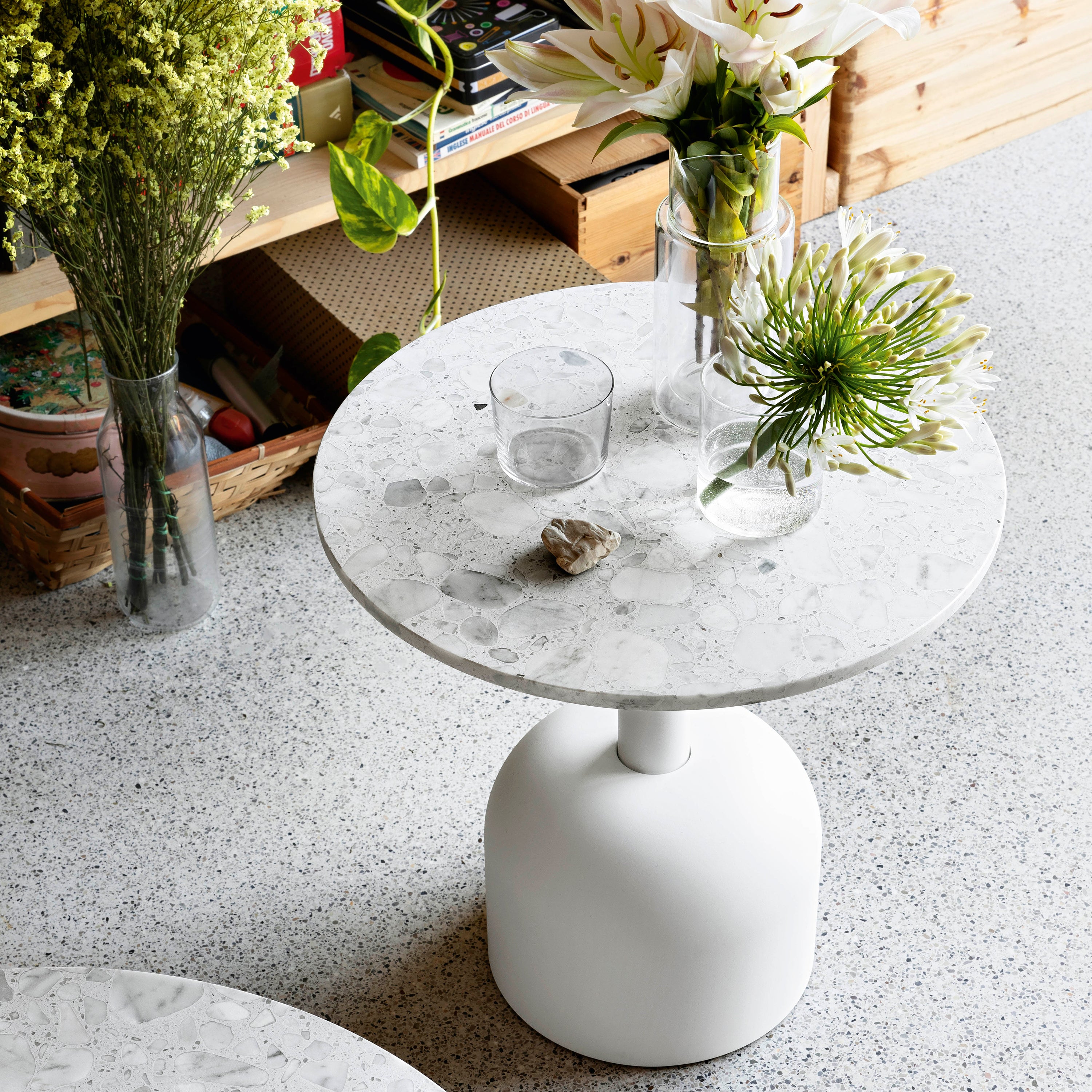 Illo Coffee Table: Large