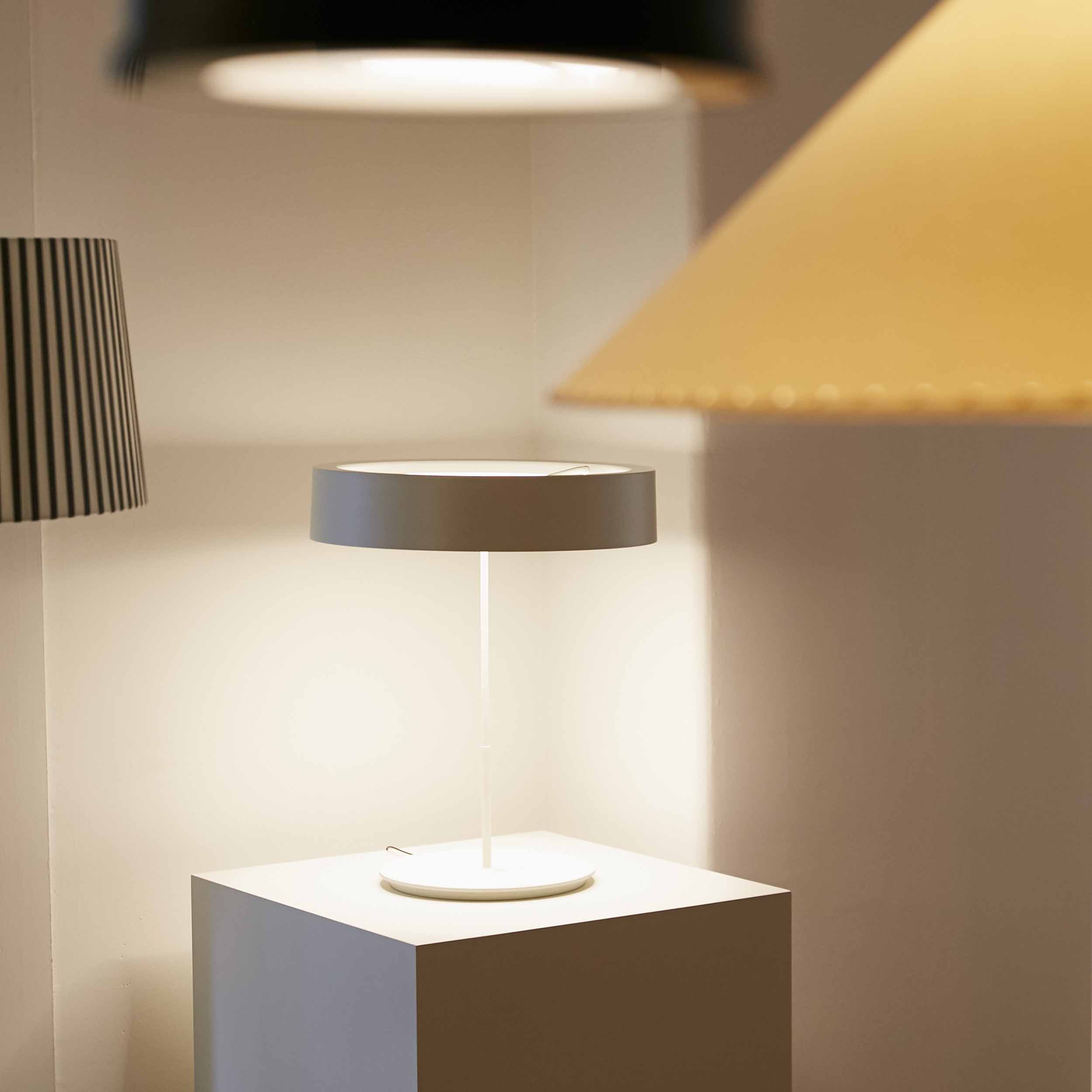 Sin Table Lamp