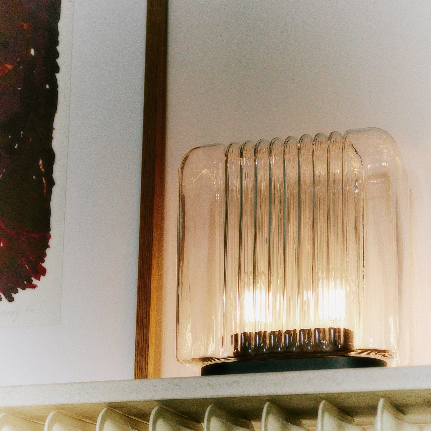 Lari Mini Table Lamp: Portable