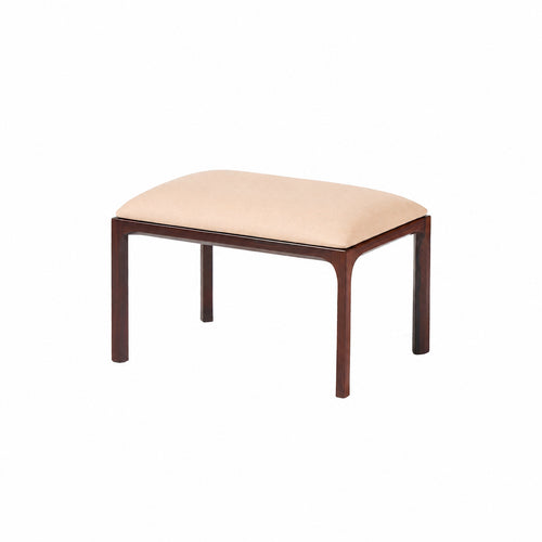 Entre Stool: Low + Walnut