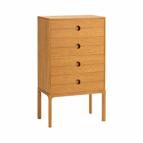 Entre Chest of Drawers: Oak