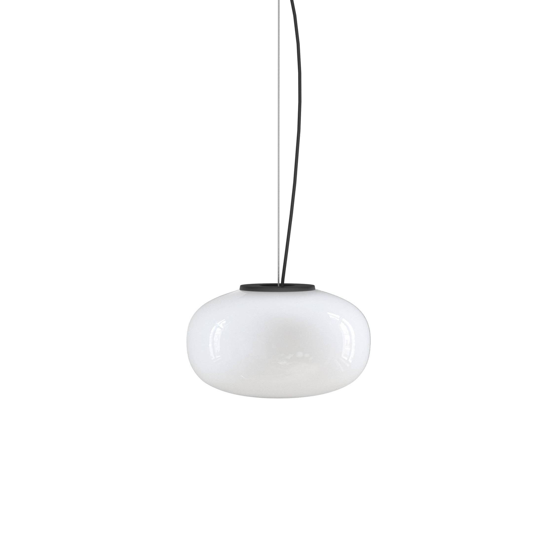 Karl-Johan Pendant Lamp: Small - 9.1