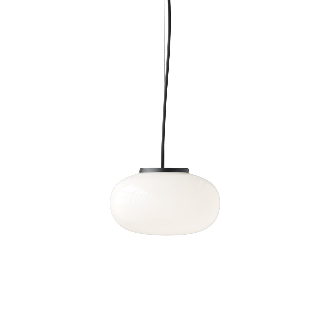 Karl-Johan Pendant Lamp: Small - 9.1