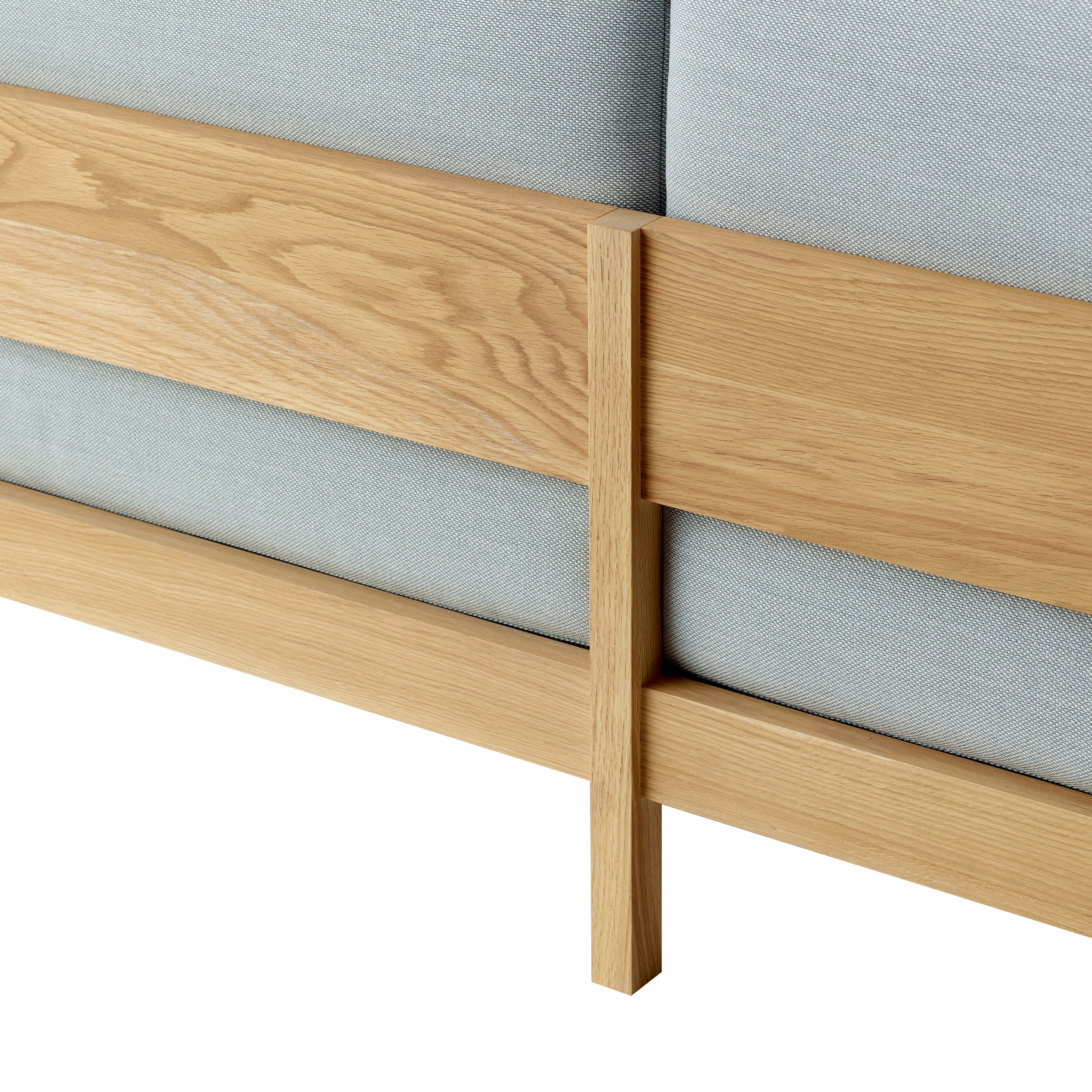Kinuta Sofa: 2.5 Seater A-S01 + DI