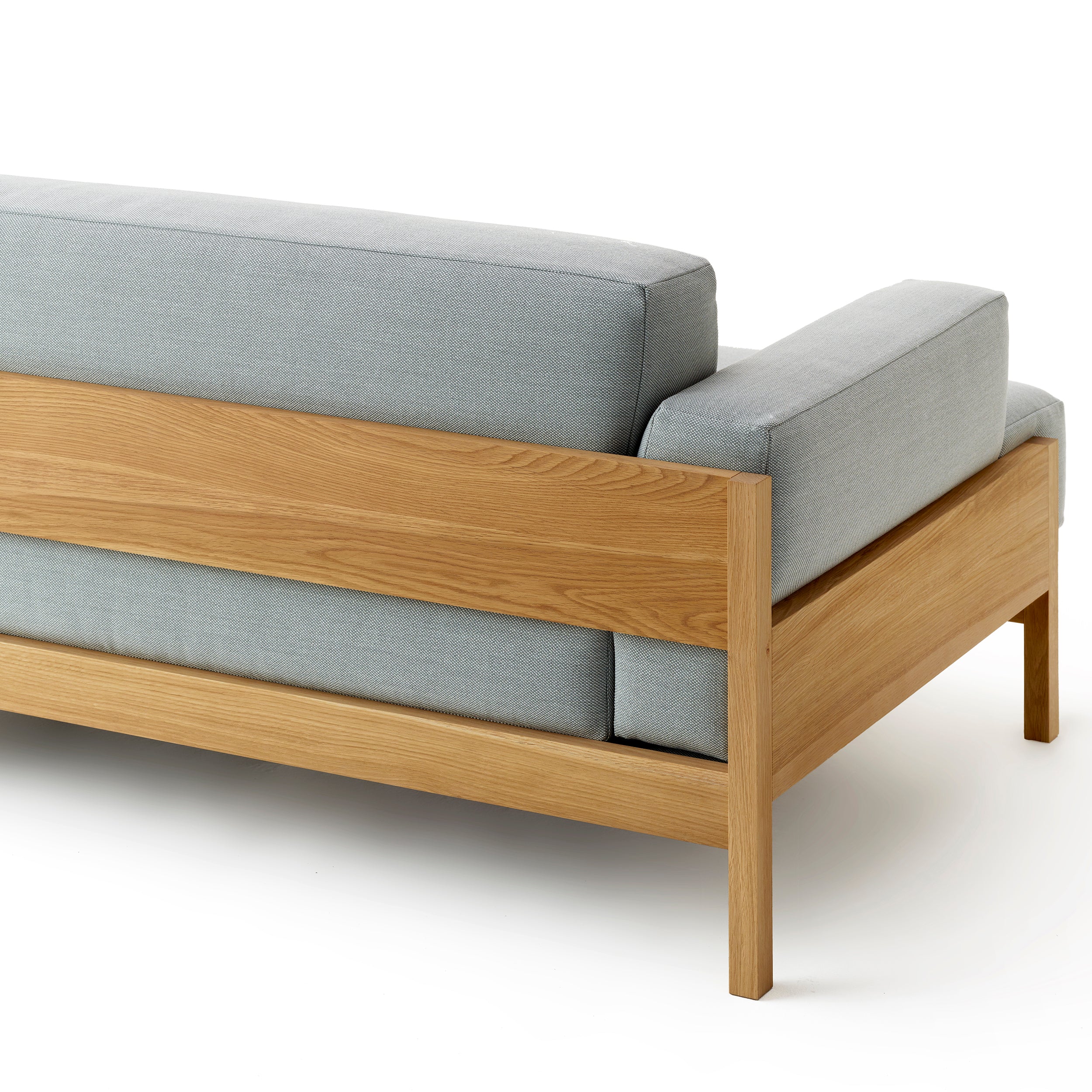 Kinuta Sofa: 2.5 Seater A-S01 + DI