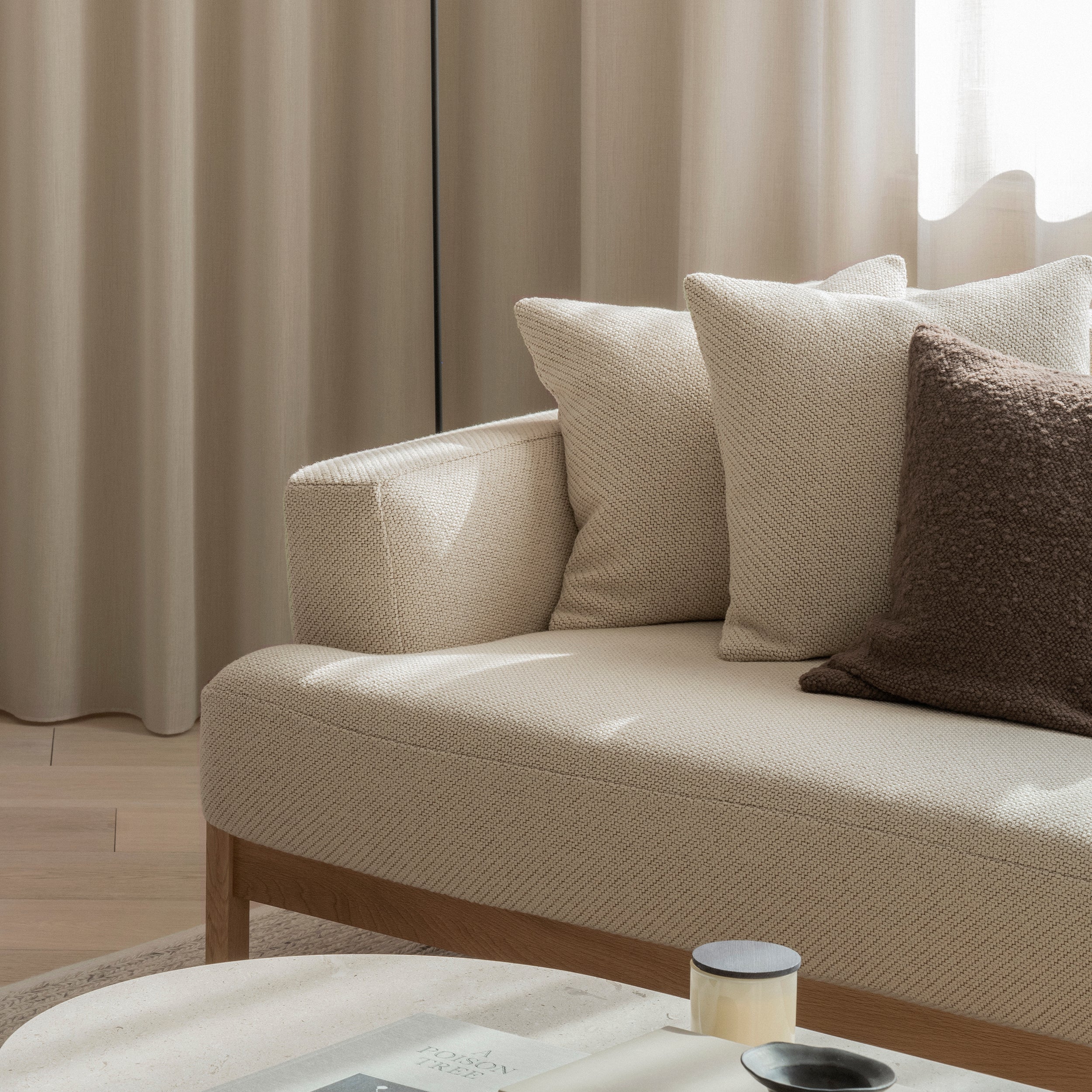Kinuta Sofa: 3 Seater 3P A-S01 + DI
