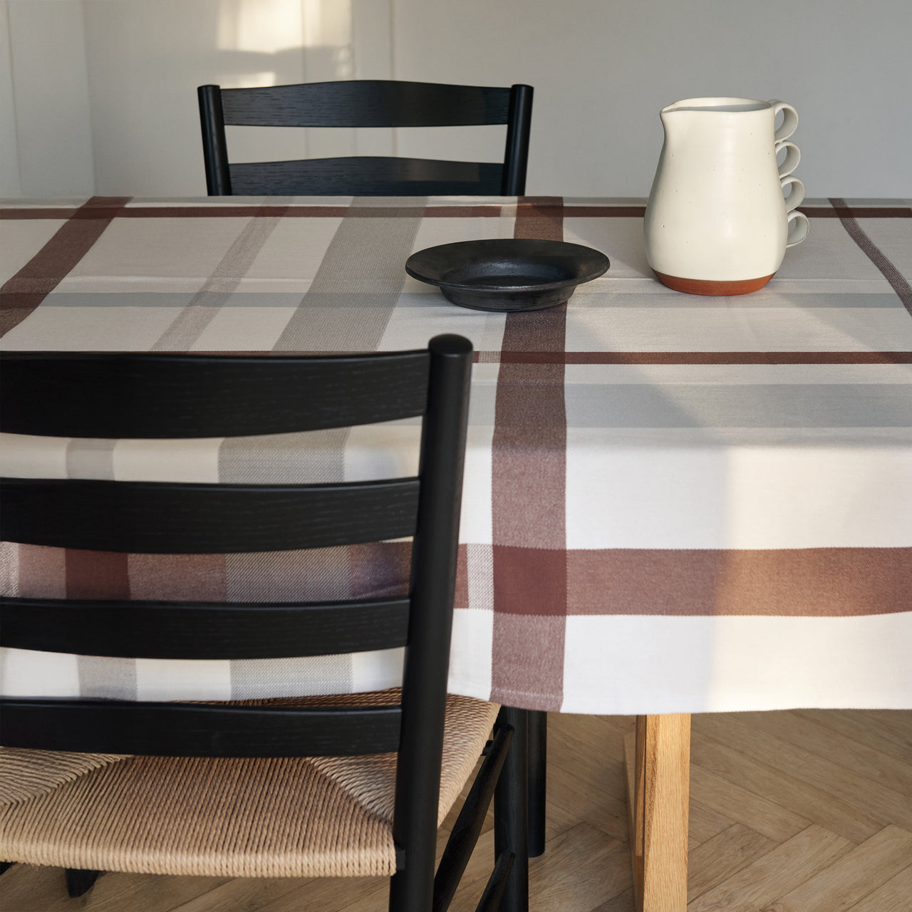 Klint Chair: LS
